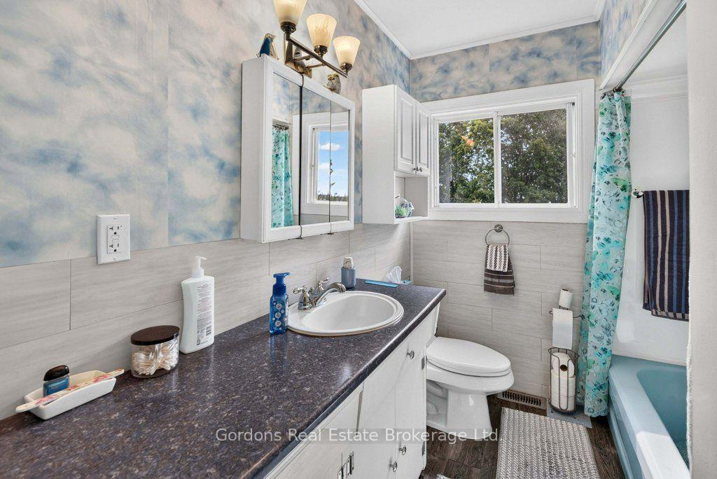 Photo 29 of 1442 County Road 10, Prince Edward County, Athol Ward — HOMEH