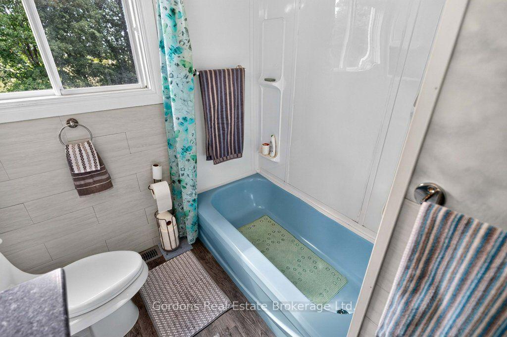 Photo 30 of 1442 County Road 10, Prince Edward County, Athol Ward — HOMEH