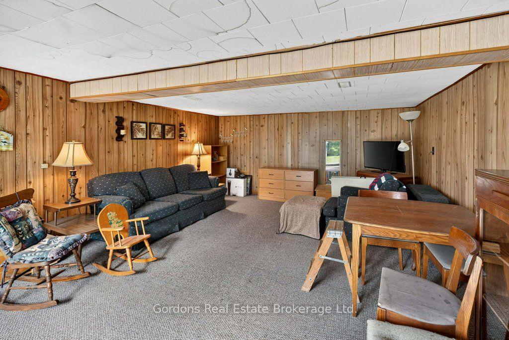 Photo 35 of 1442 County Road 10, Prince Edward County, Athol Ward — HOMEH