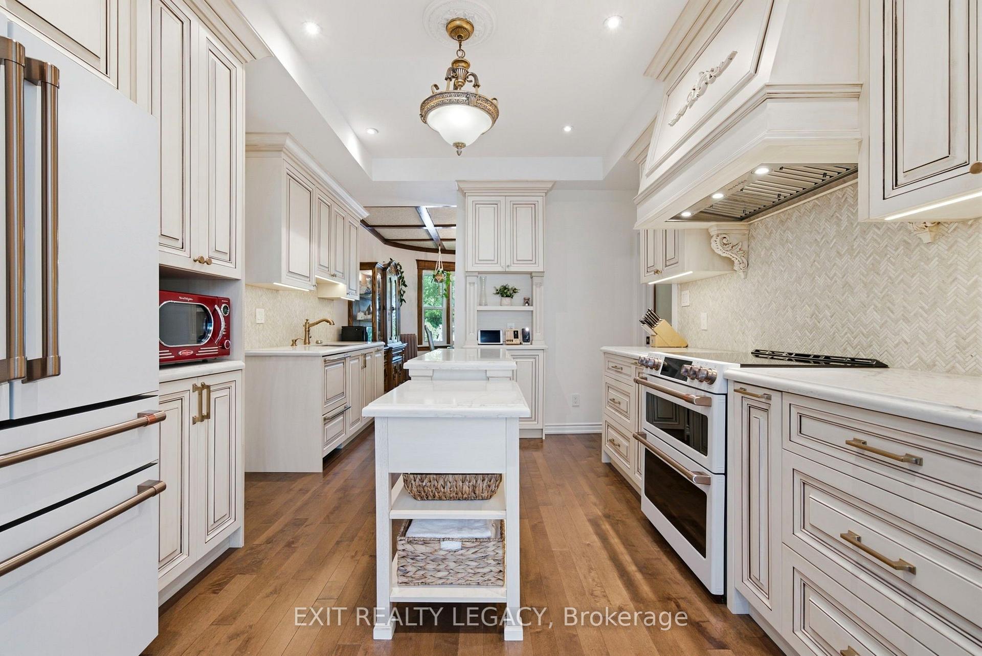 Photo 13 of 126 Temperance Street, Aurora, Aurora Village — HOMEH