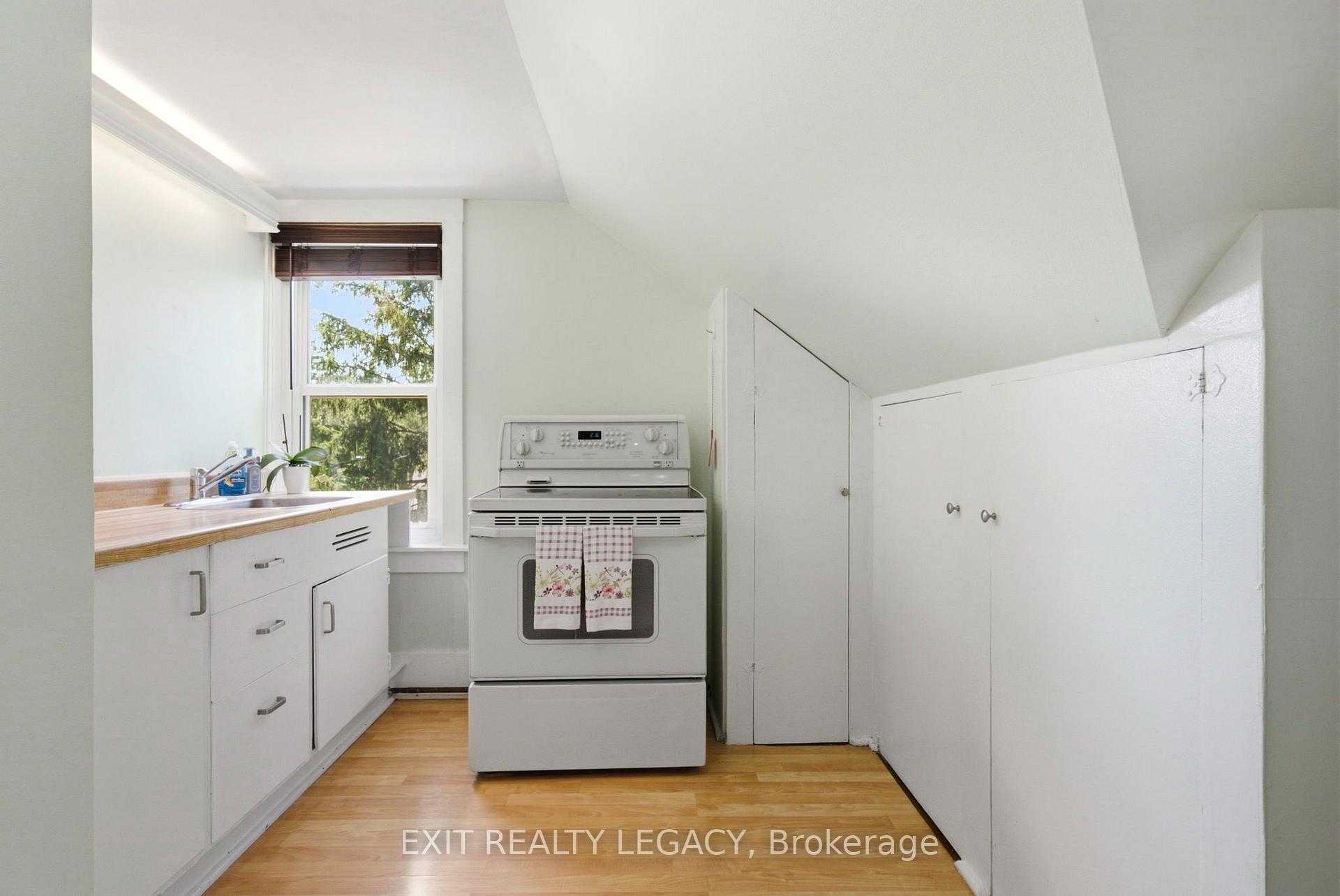 Photo 41 of 126 Temperance Street, Aurora, Aurora Village — HOMEH