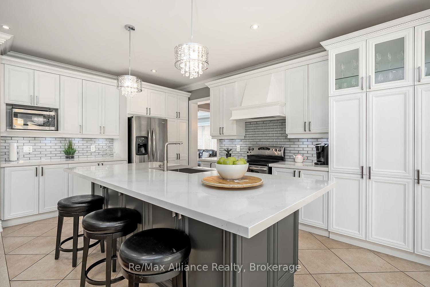 Photo 17 of 1367 Arrowhead Road, Oakville, Joshua Creek — HOMEH