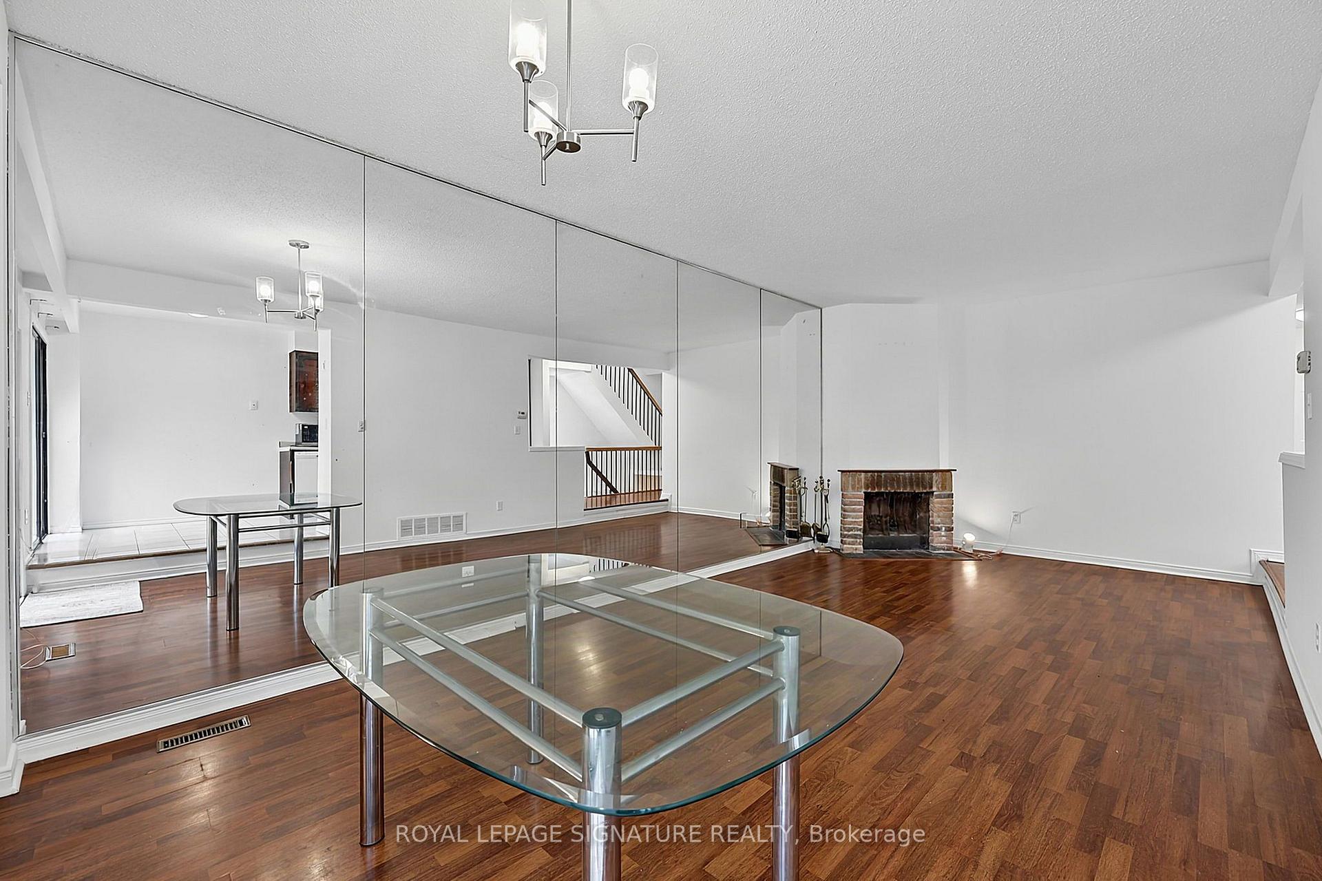 Photo 16 of 5950 Chidham Crescent, Mississauga, Meadowvale — HOMEH