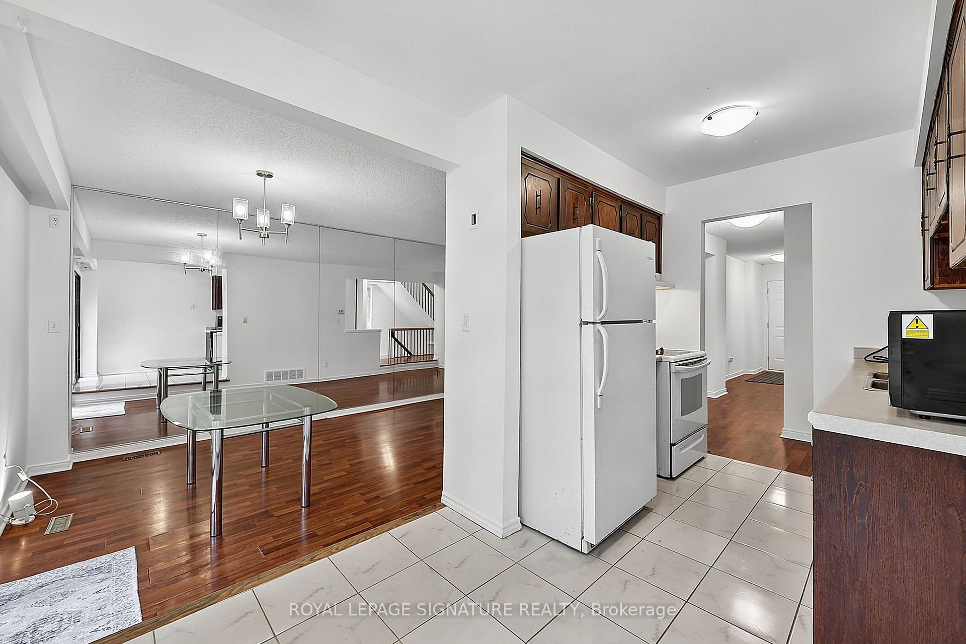 Photo 23 of 5950 Chidham Crescent, Mississauga, Meadowvale — HOMEH