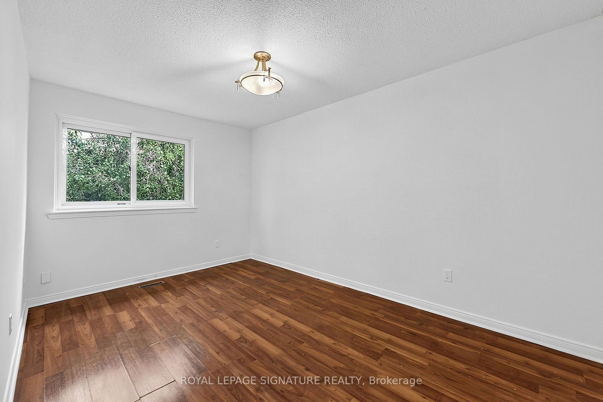 Photo 32 of 5950 Chidham Crescent, Mississauga, Meadowvale — HOMEH