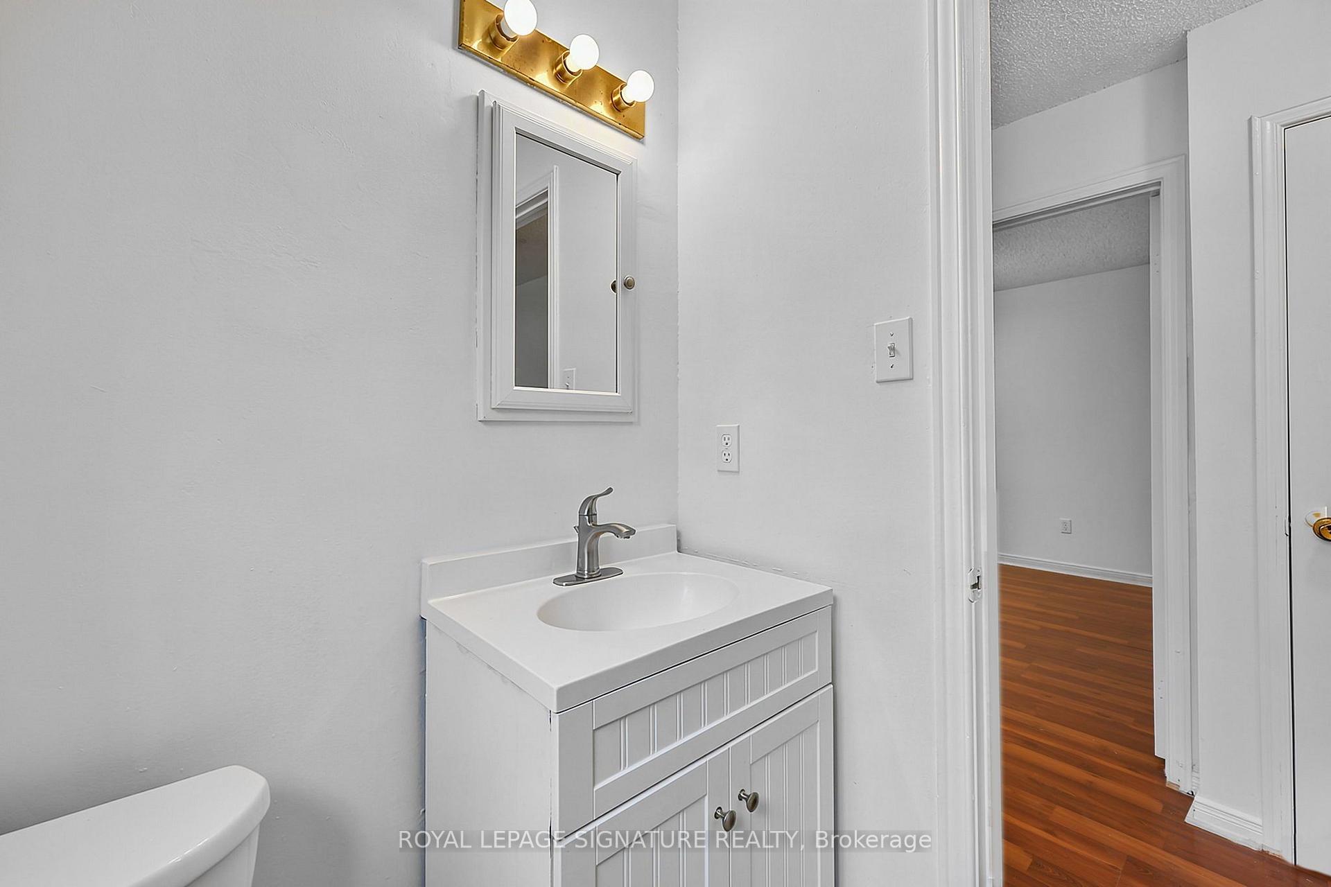Photo 36 of 5950 Chidham Crescent, Mississauga, Meadowvale — HOMEH