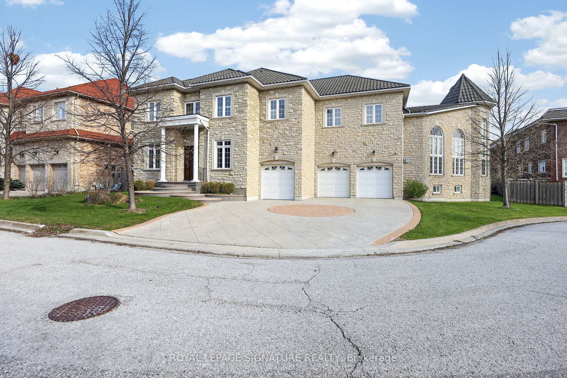 Photo 2 of 26 Alai Circle, Markham, Milliken Mills East — HOMEH