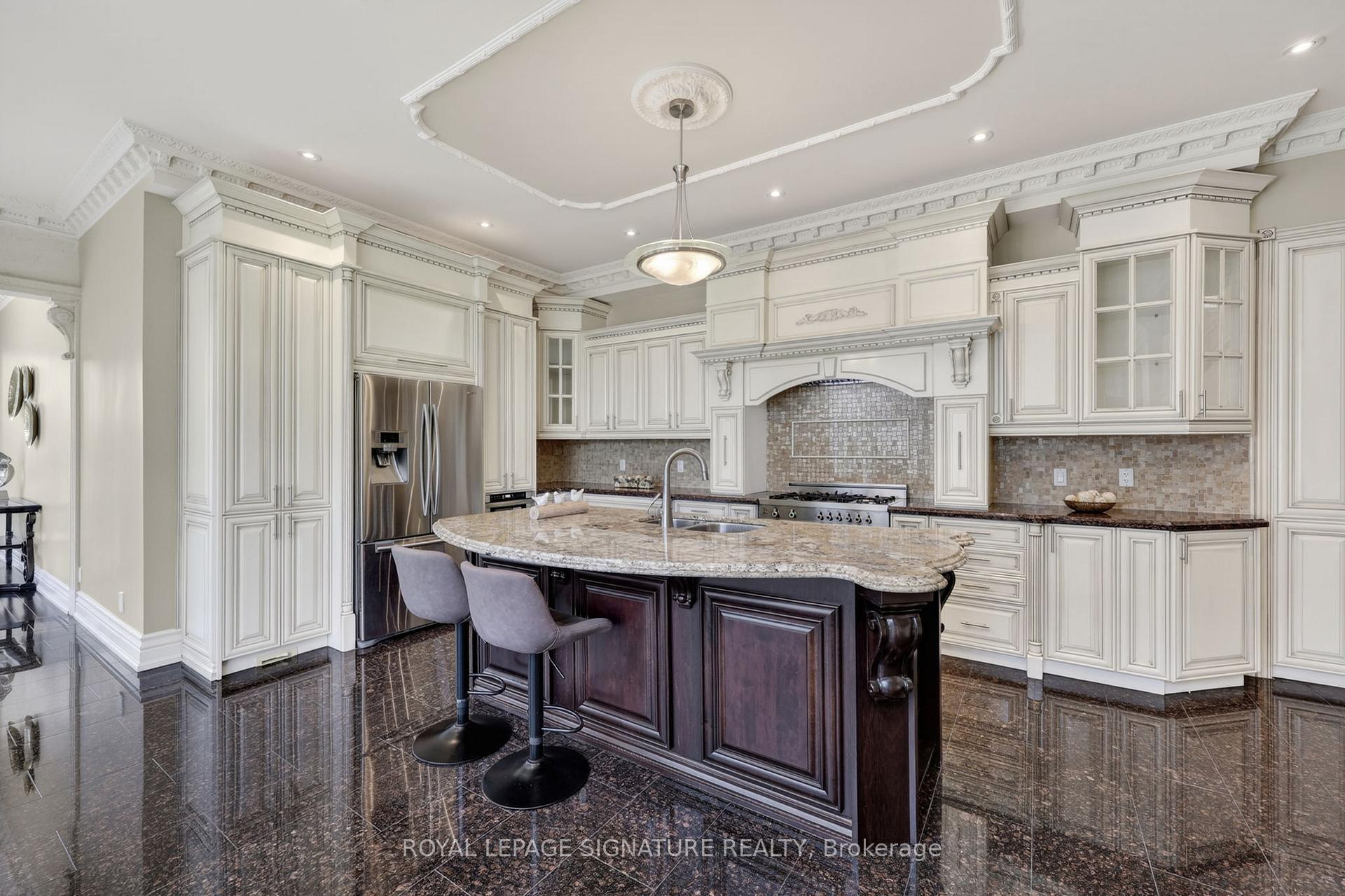 Photo 5 of 26 Alai Circle, Markham, Milliken Mills East — HOMEH