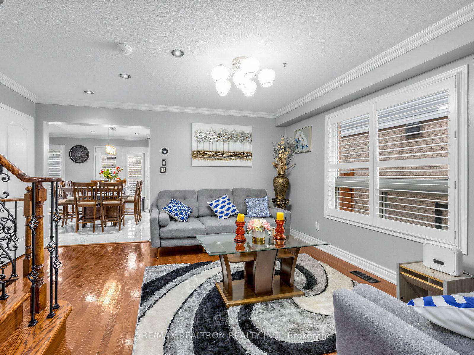 Photo 2 of 15 Middlecote Drive, Ajax, Northeast Ajax — HOMEH