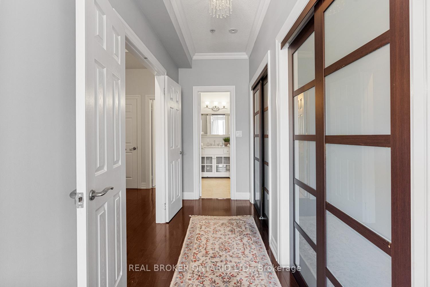 Photo 12 of 51 St Paul Street, Toronto, Moss Park — HOMEH