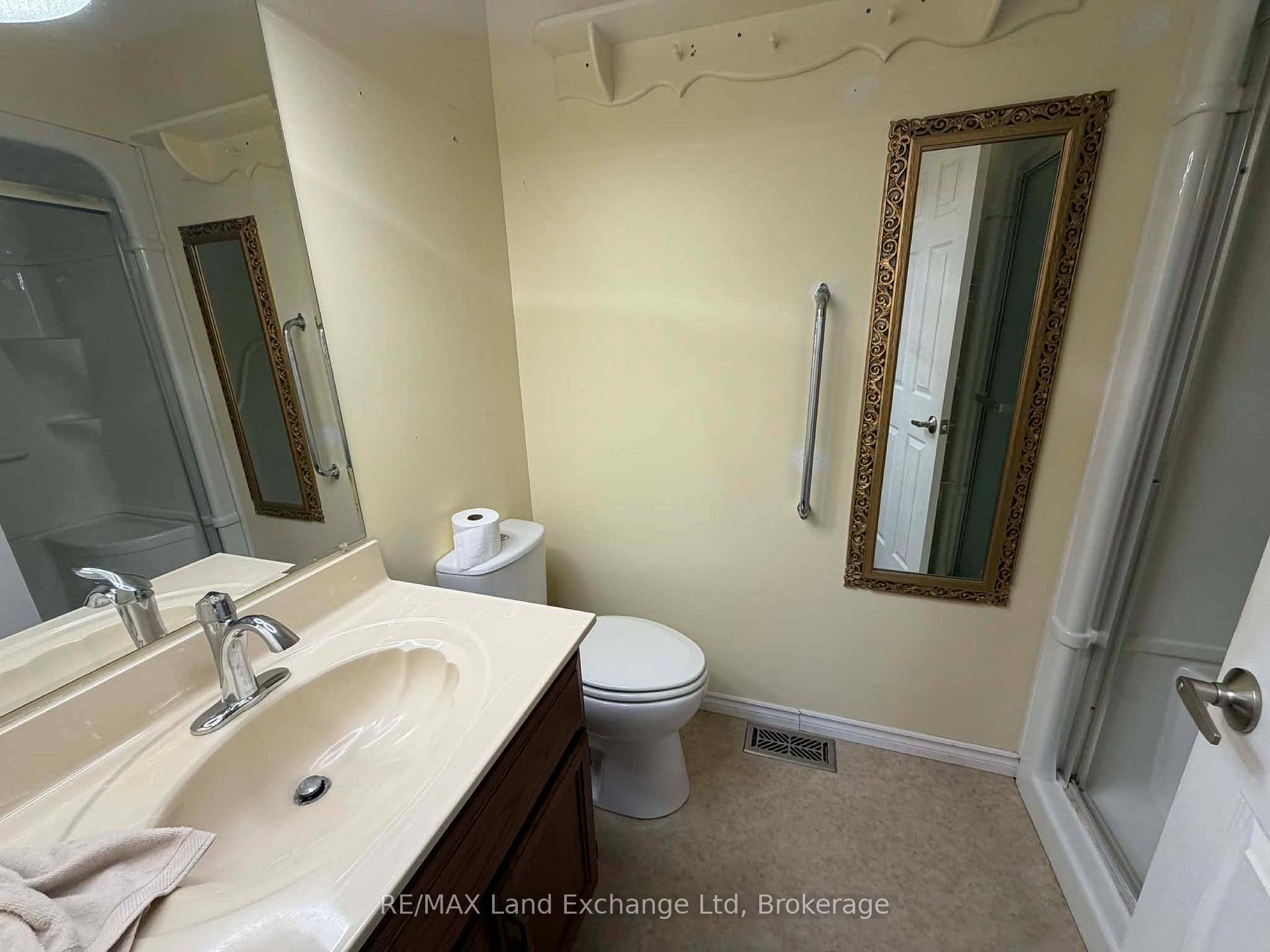 Photo 12 of 44 Briarwood Crescent, North Huron, Wingham — HOMEH