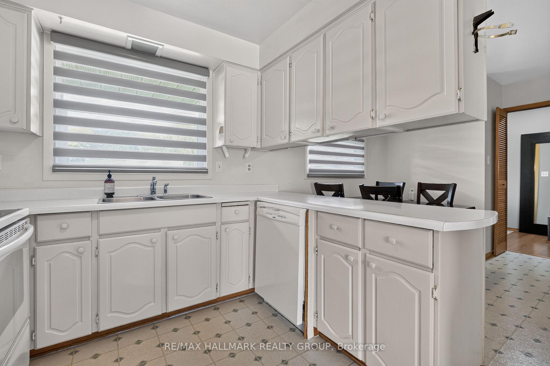 Photo 18 of 6503 Bunker Road, Ottawa, Manotick South to Roger Stevens — HOMEH