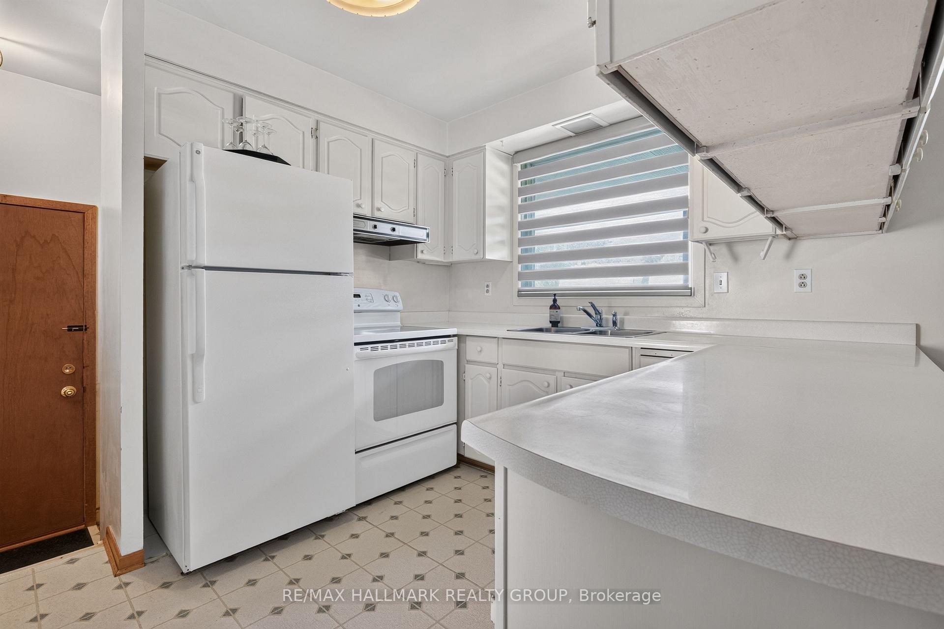 Photo 19 of 6503 Bunker Road, Ottawa, Manotick South to Roger Stevens — HOMEH