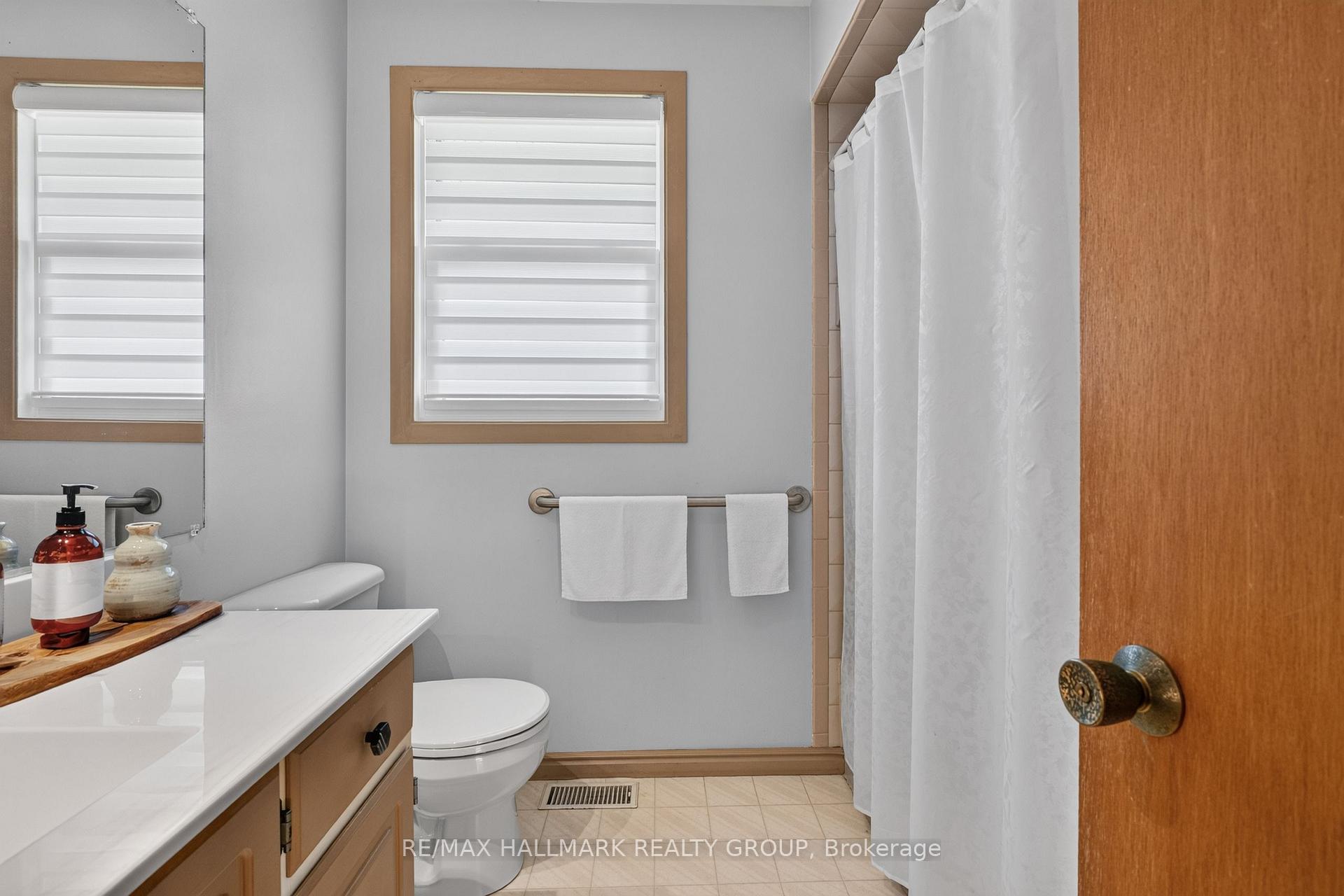 Photo 23 of 6503 Bunker Road, Ottawa, Manotick South to Roger Stevens — HOMEH