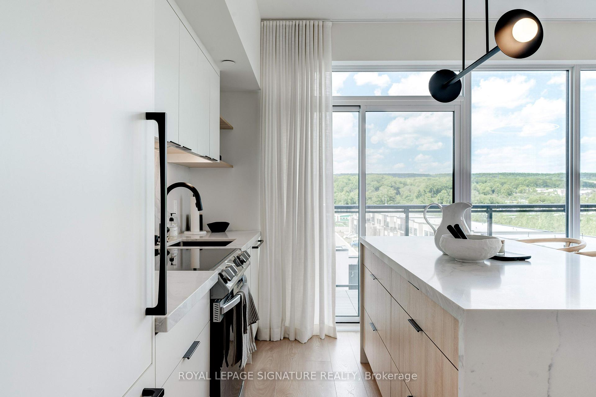 Photo 10 of Unit B630, 1119 Cooke Boulevard, Burlington, LaSalle — HOMEH