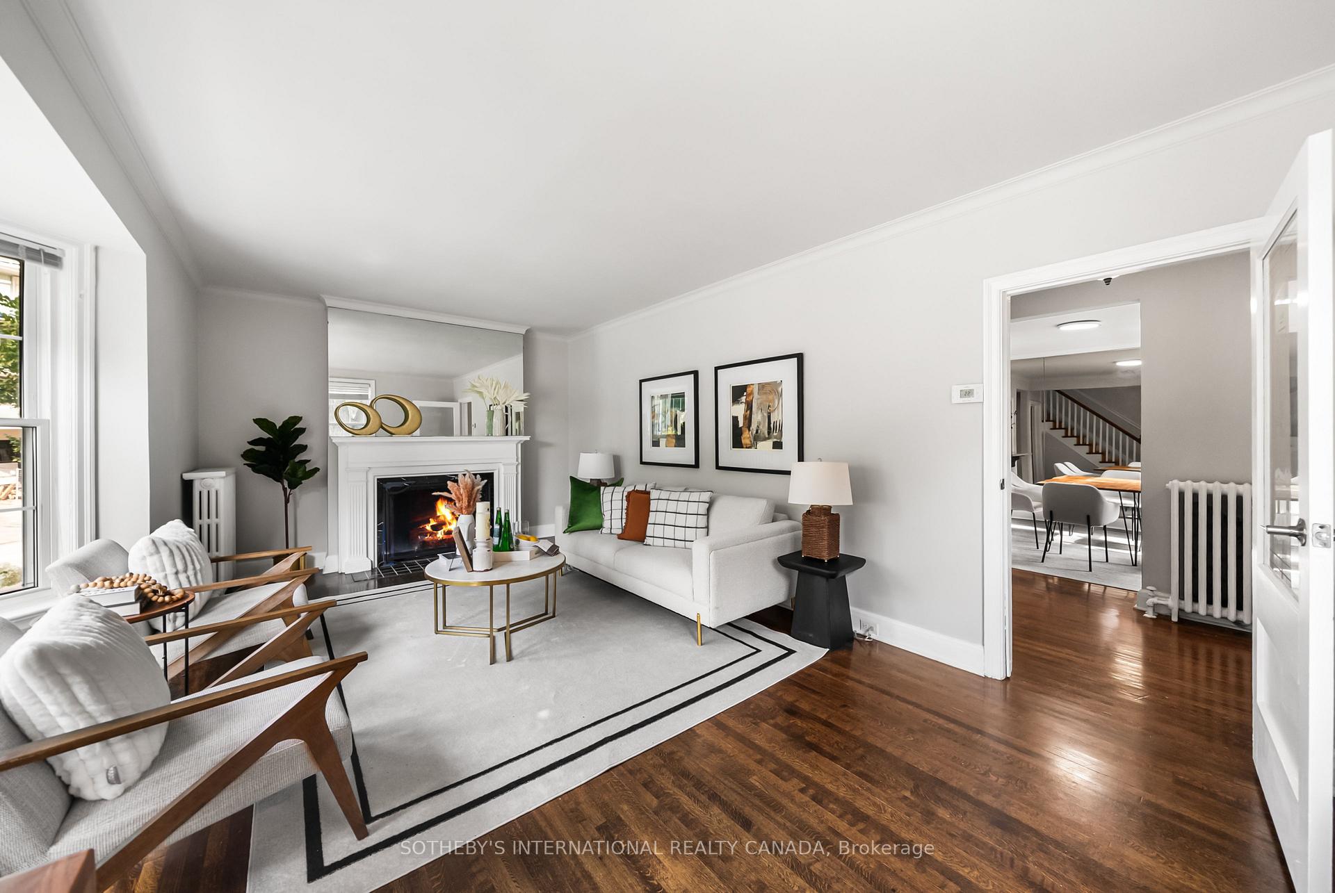 Photo 6 of 29 Highbourne Avenue, Toronto, Yonge-St. Clair — HOMEH