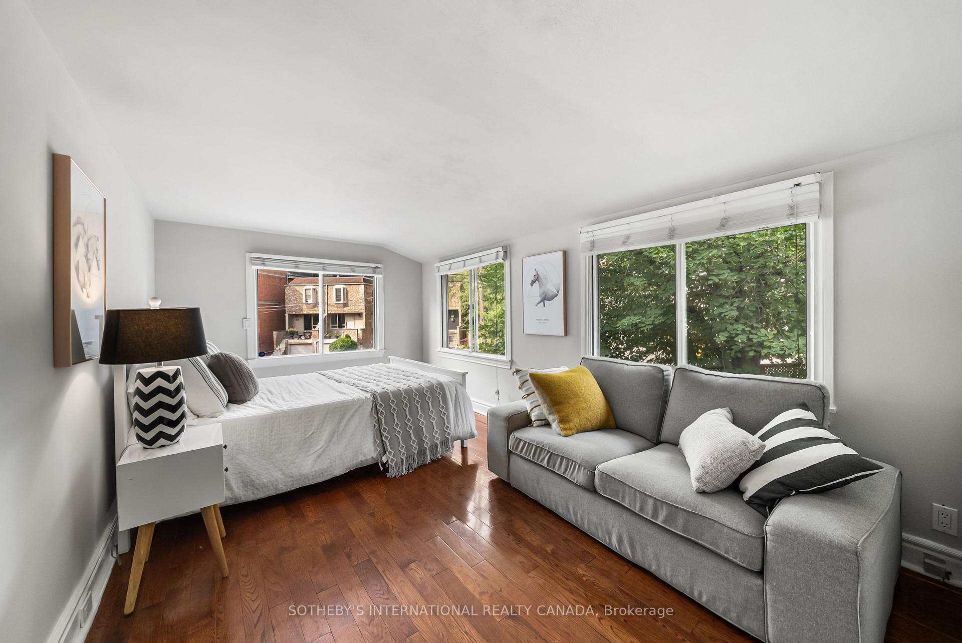 Photo 13 of 29 Highbourne Avenue, Toronto, Yonge-St. Clair — HOMEH
