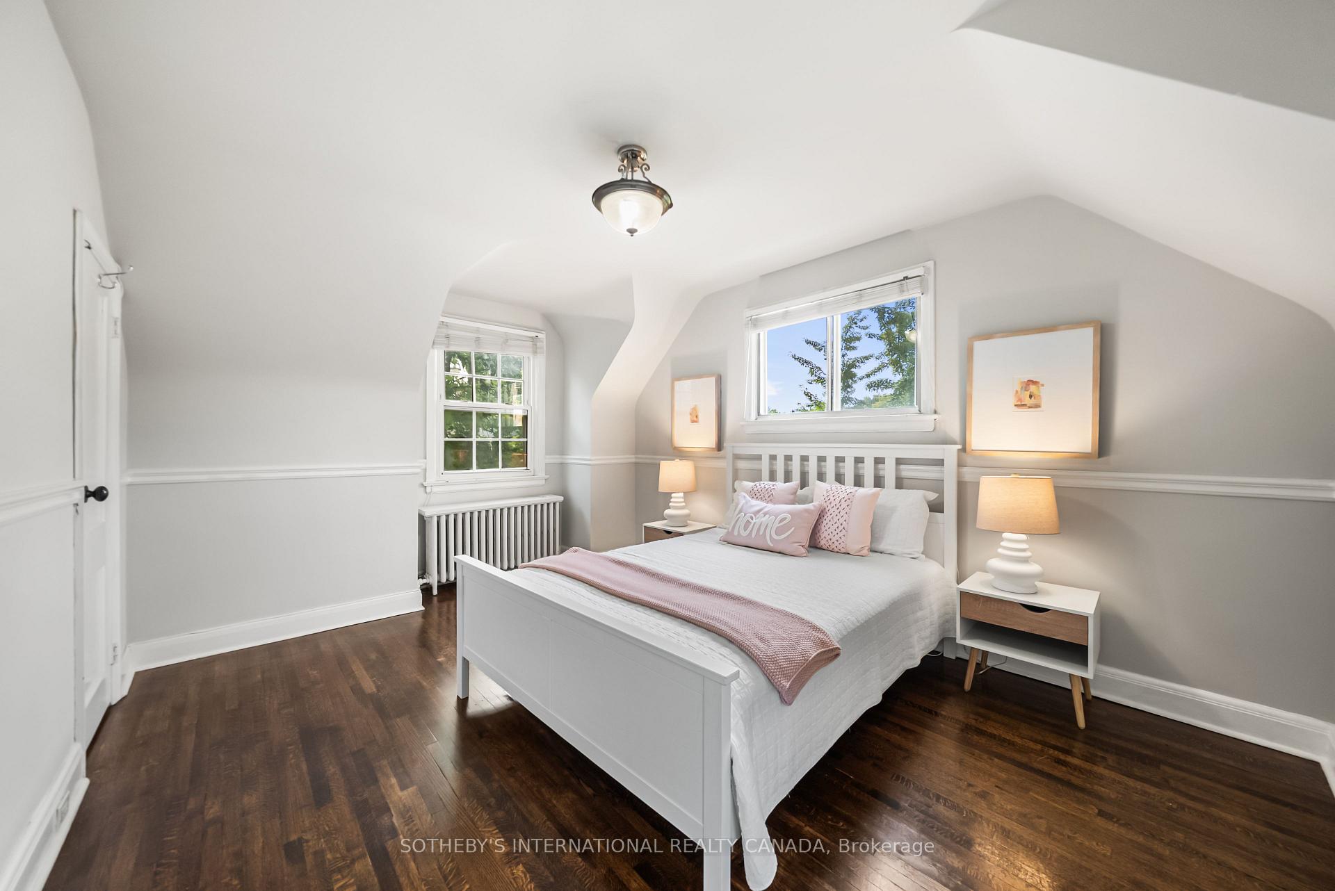 Photo 19 of 29 Highbourne Avenue, Toronto, Yonge-St. Clair — HOMEH