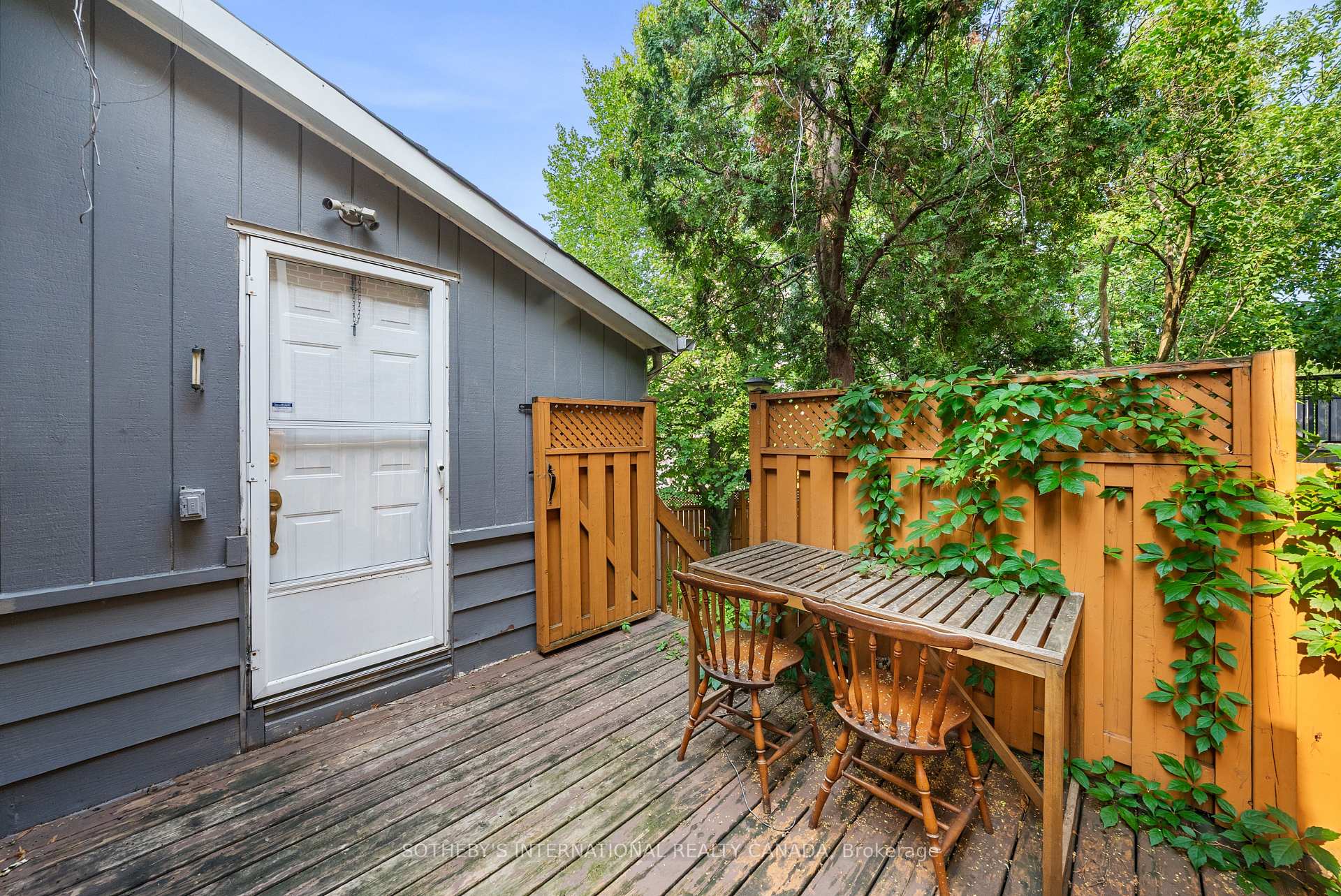 Photo 28 of 29 Highbourne Avenue, Toronto, Yonge-St. Clair — HOMEH