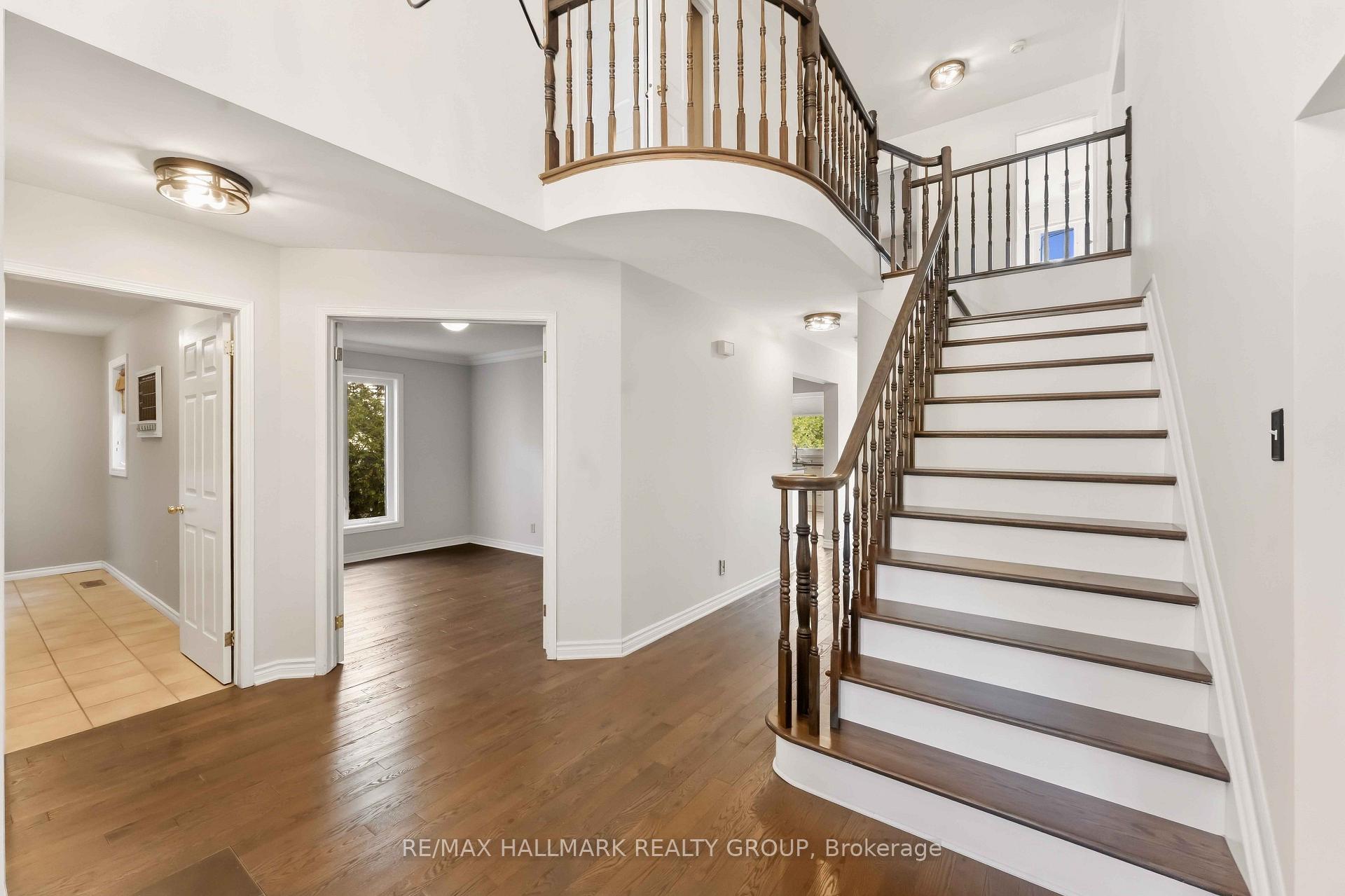 Photo 3 of 1441 Talcy Crescent, Ottawa, Fallingbrook/Ridgemount — HOMEH