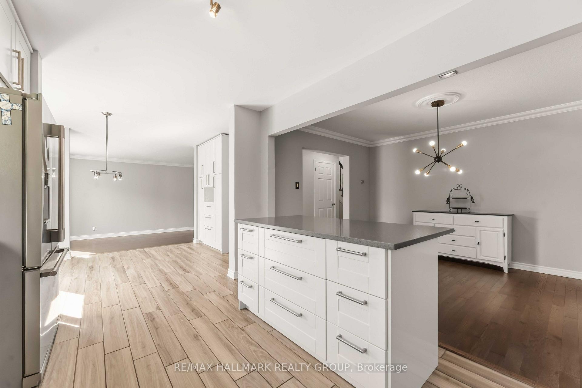 Photo 13 of 1441 Talcy Crescent, Ottawa, Fallingbrook/Ridgemount — HOMEH