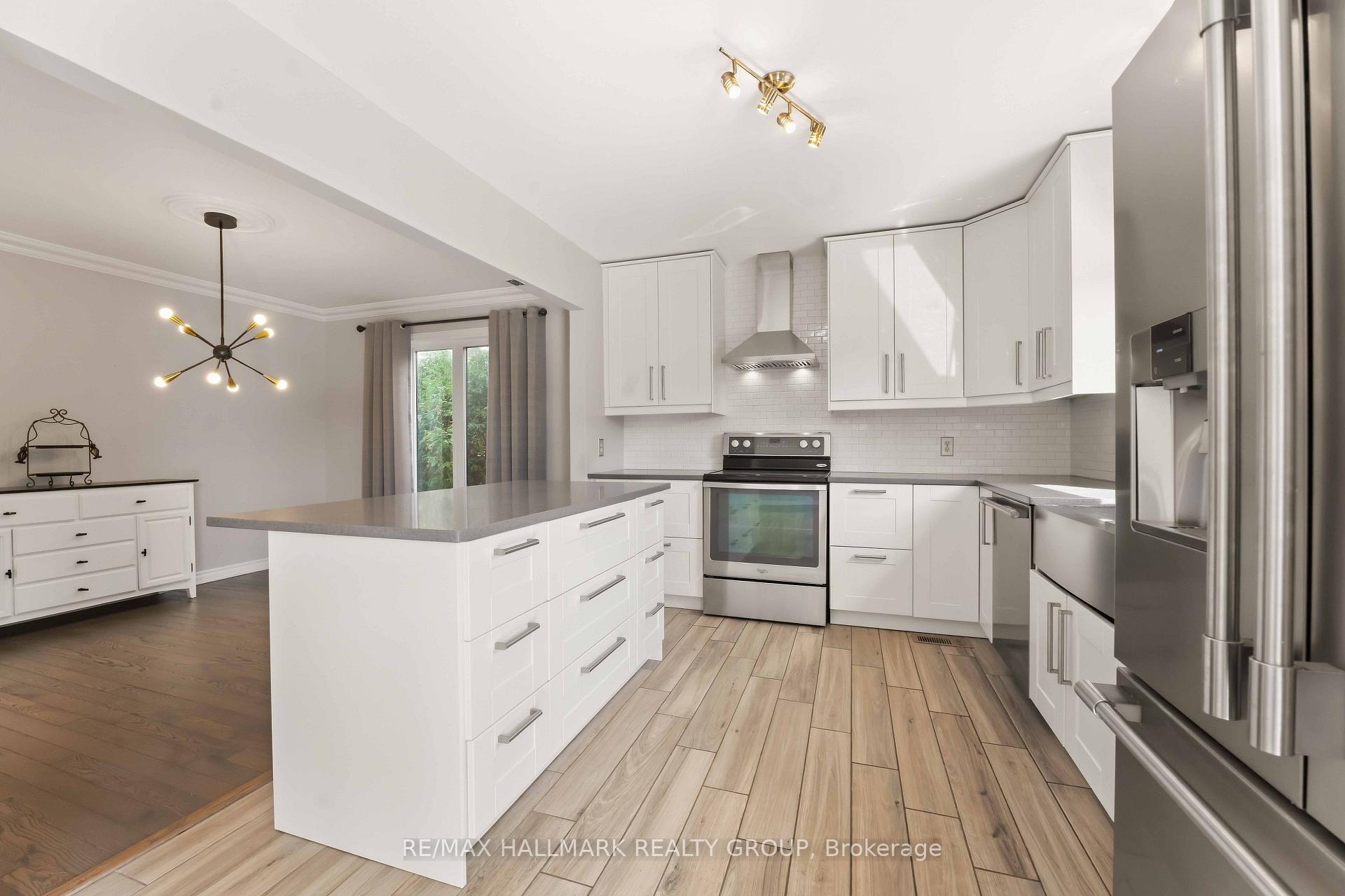 Photo 14 of 1441 Talcy Crescent, Ottawa, Fallingbrook/Ridgemount — HOMEH