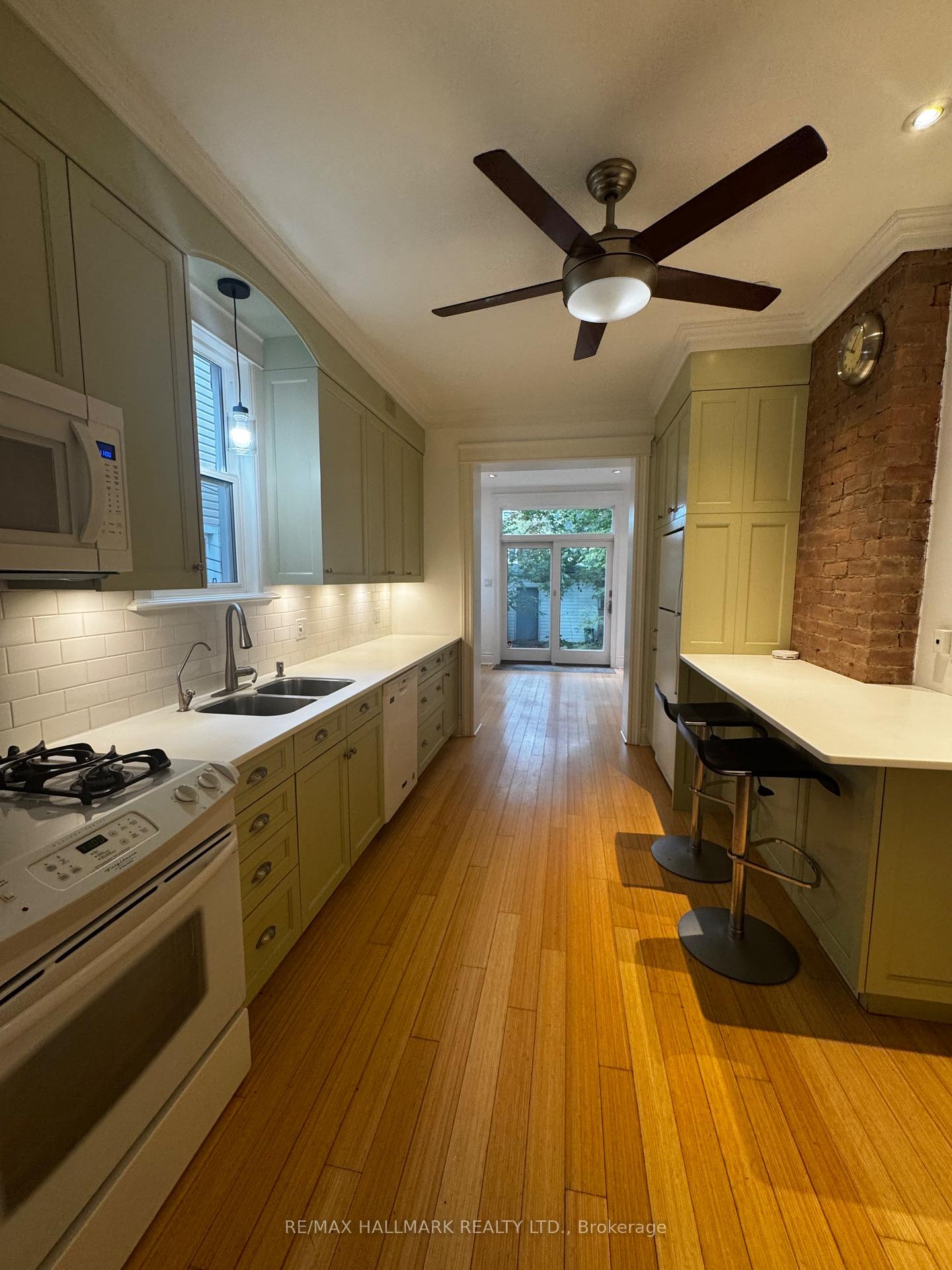 Photo 8 of 145 Eaton Avenue, Toronto, Danforth Village-East York — HOMEH