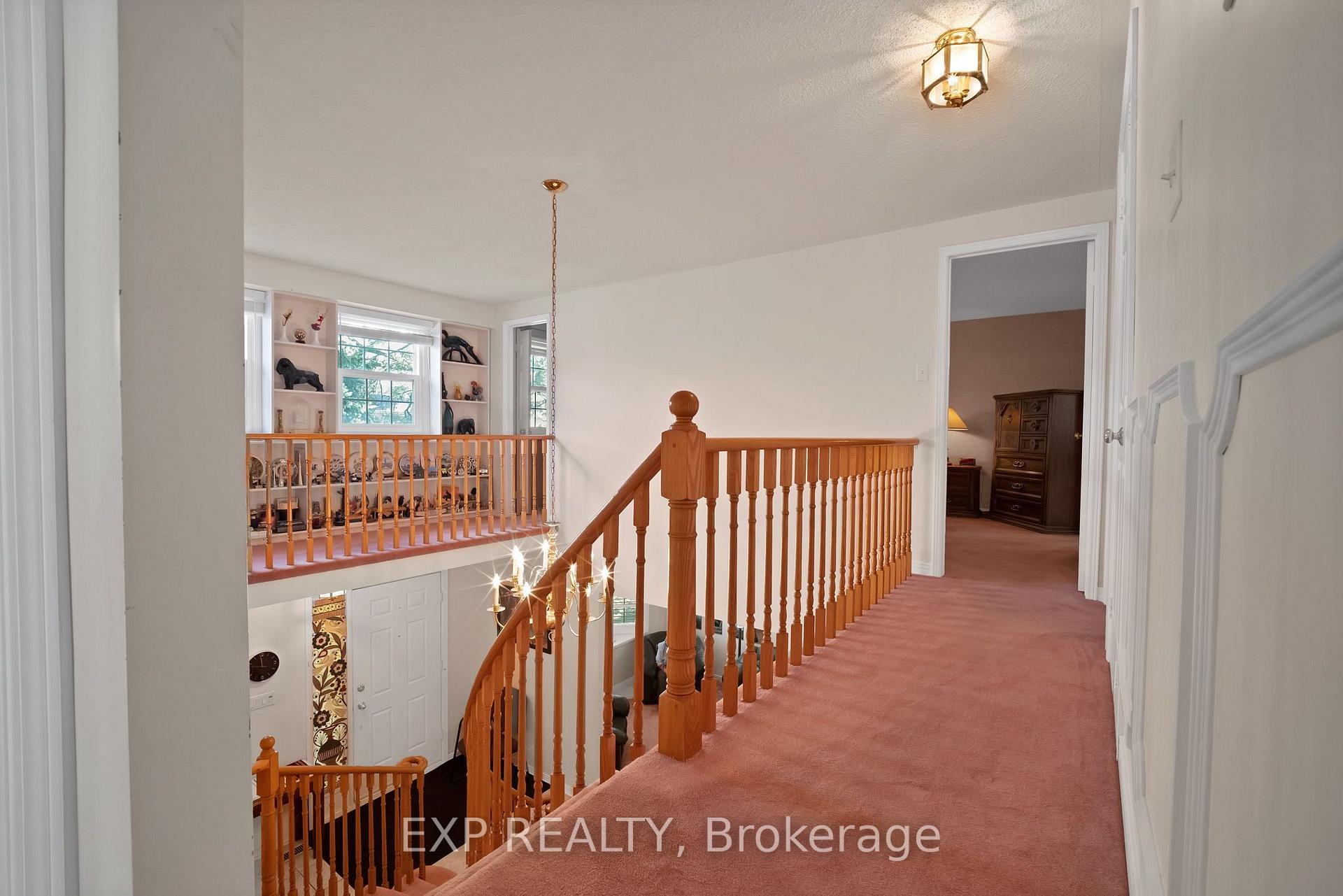 Photo 15 of 103 Longwater Chase, Markham, Unionville — HOMEH