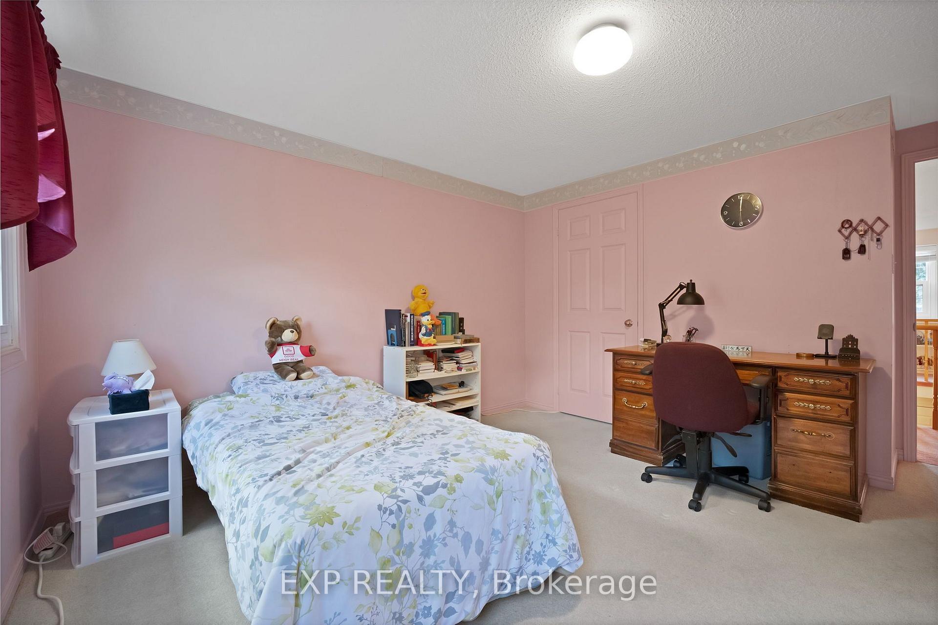Photo 24 of 103 Longwater Chase, Markham, Unionville — HOMEH