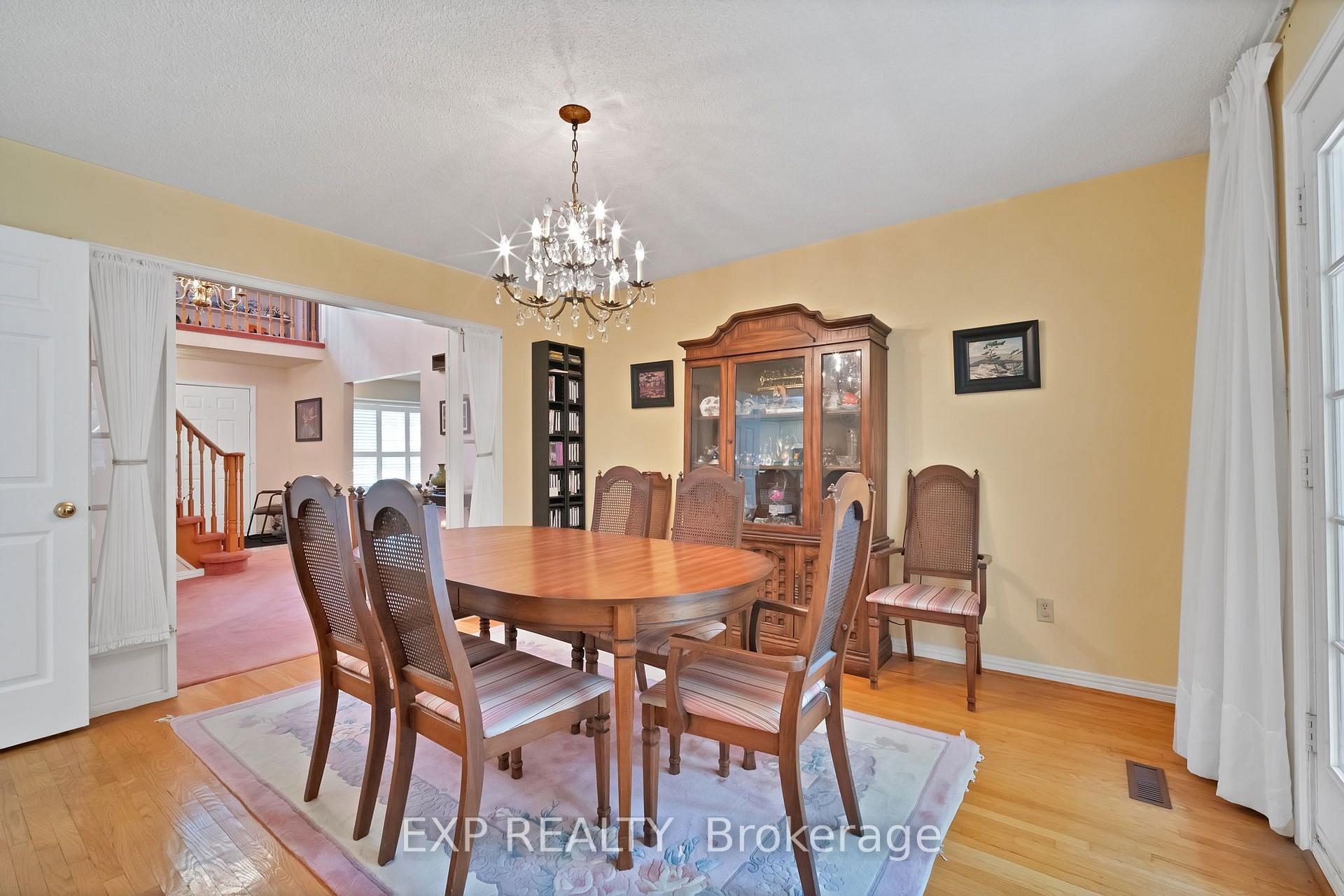 Photo 34 of 103 Longwater Chase, Markham, Unionville — HOMEH