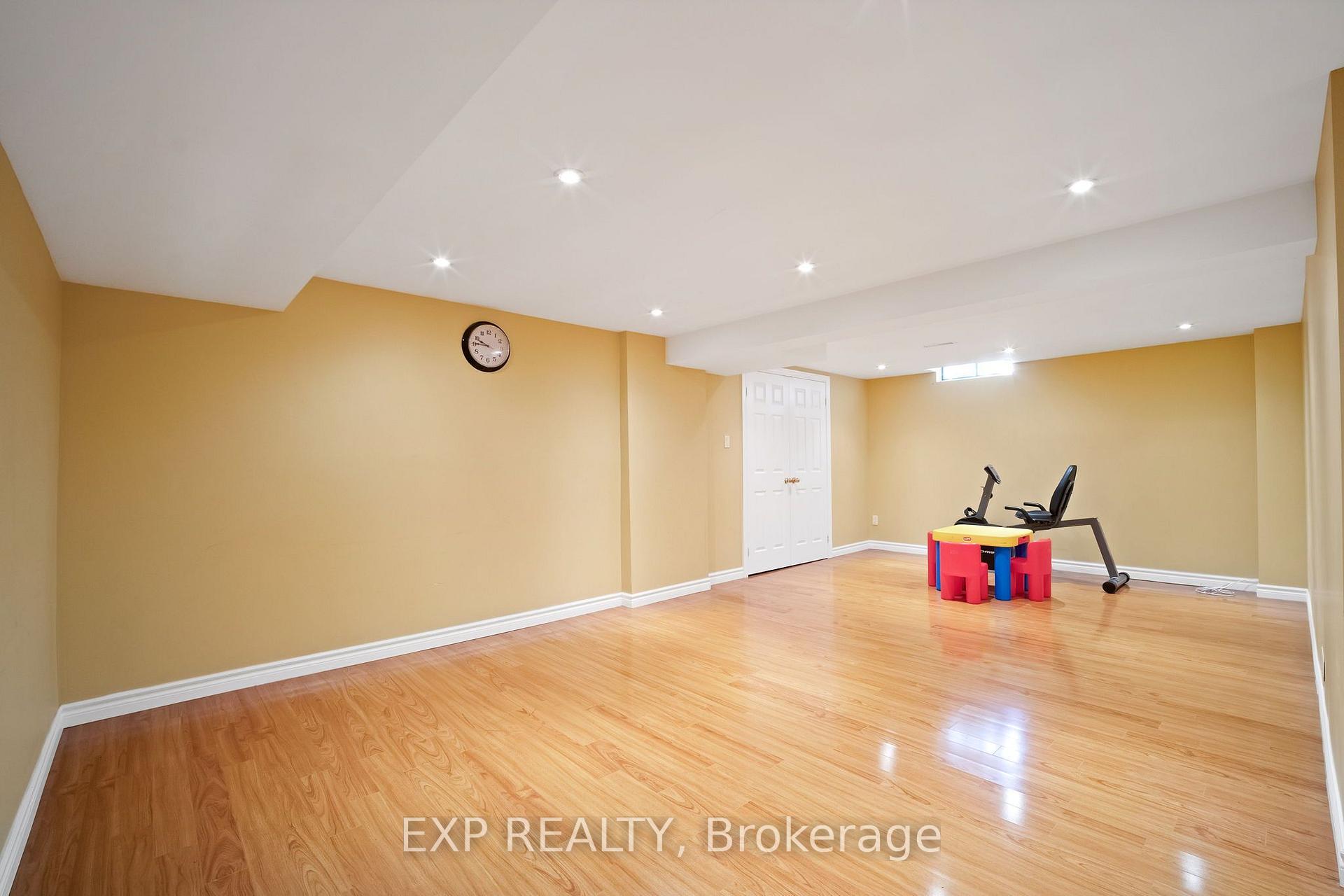 Photo 36 of 103 Longwater Chase, Markham, Unionville — HOMEH