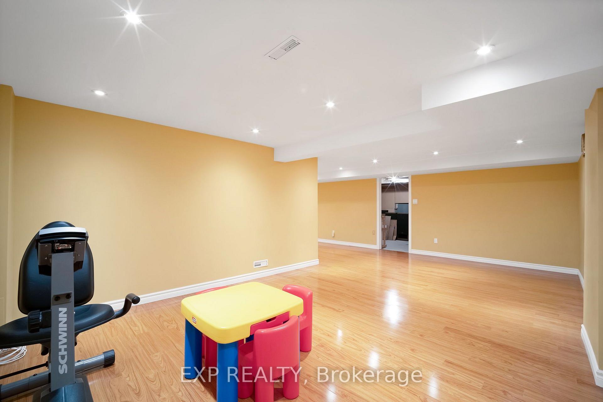 Photo 38 of 103 Longwater Chase, Markham, Unionville — HOMEH