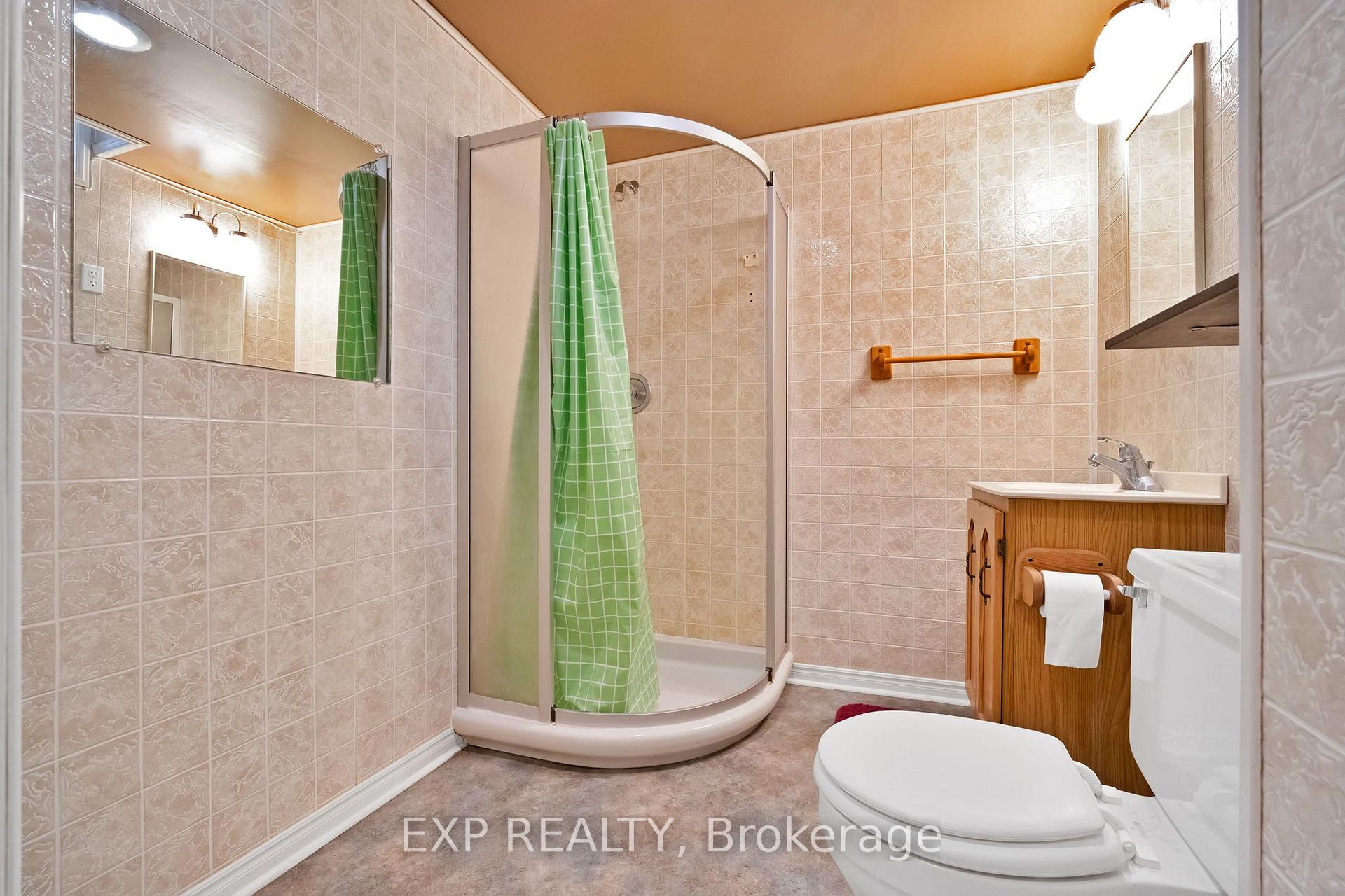 Photo 41 of 103 Longwater Chase, Markham, Unionville — HOMEH