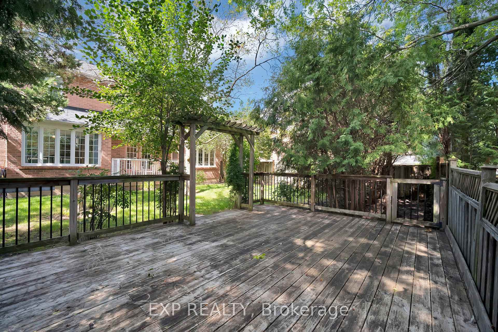 Photo 46 of 103 Longwater Chase, Markham, Unionville — HOMEH