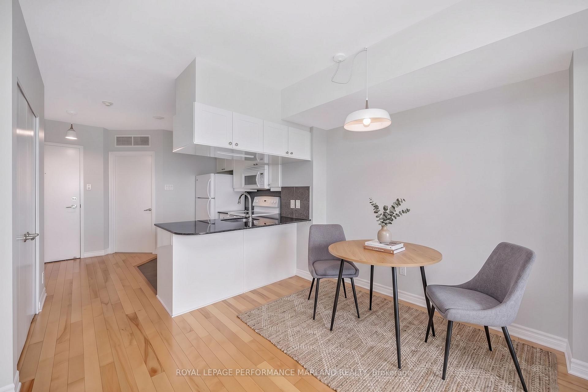 Photo 3 of Unit 2203, 445 Laurier Avenue W, Ottawa, Ottawa Centre — HOMEH