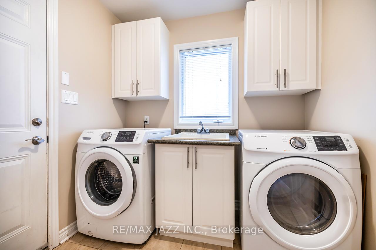 Photo 11 of 892 Barbados Street, Oshawa, Northglen — HOMEH