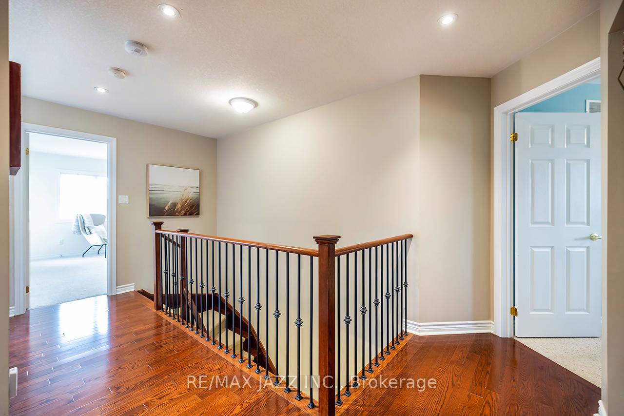 Photo 25 of 892 Barbados Street, Oshawa, Northglen — HOMEH