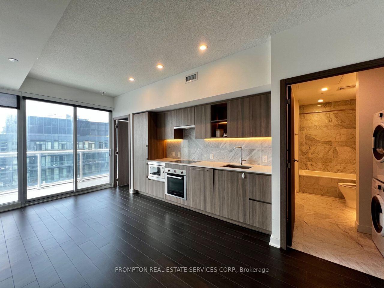 Photo 2 of Unit 3502, 19 Bathurst Street, Toronto, Waterfront Communities — HOMEH