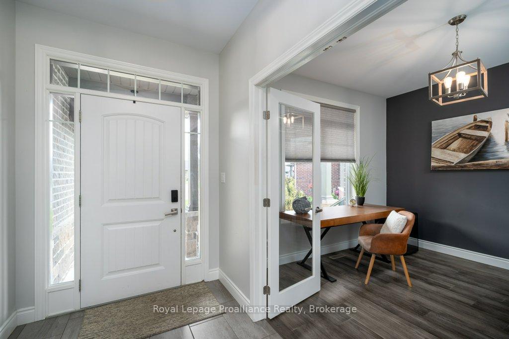 Photo 10 of 35 Virginia Crescent, Belleville, Thurlow Ward — HOMEH
