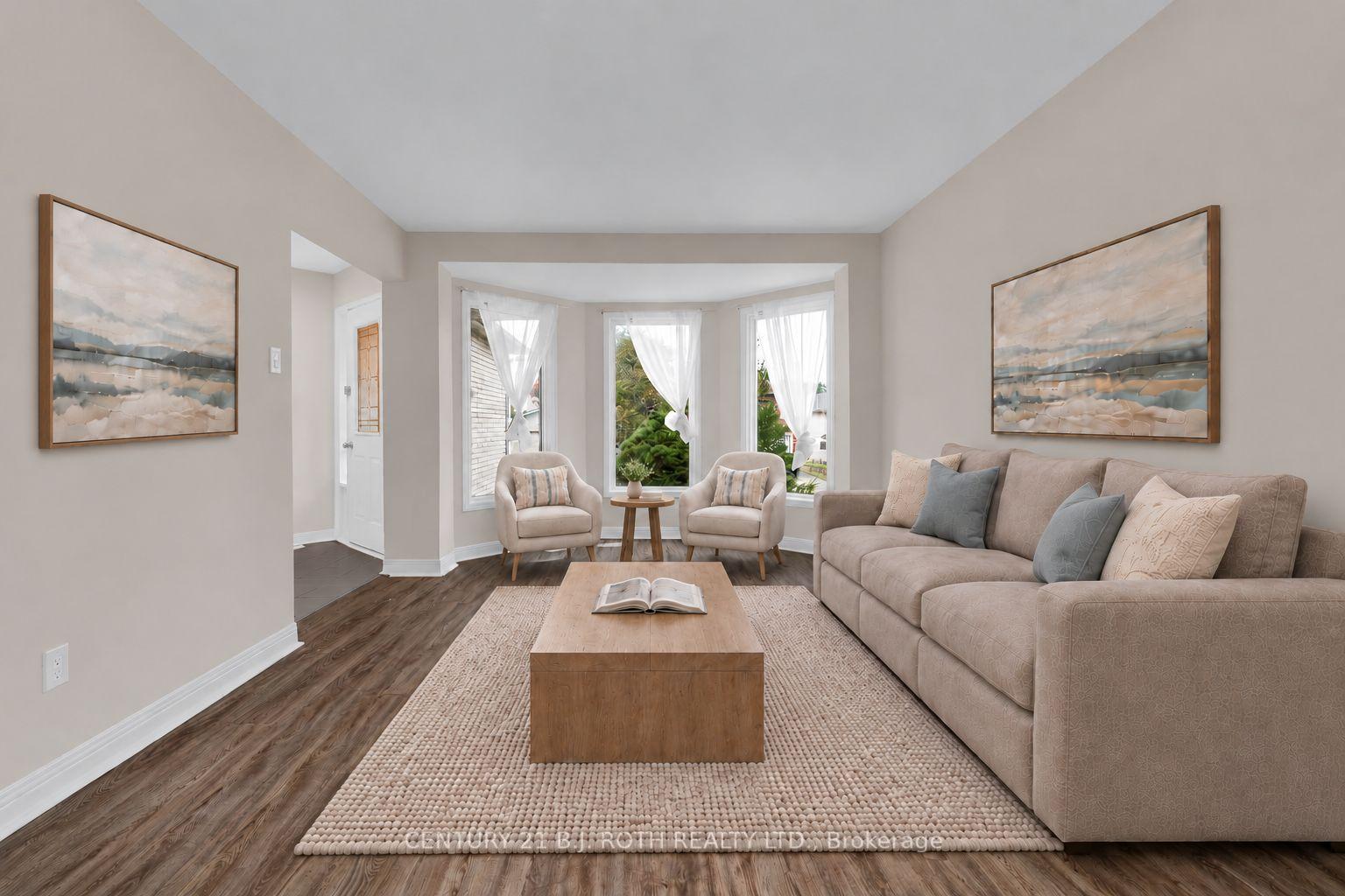 Photo 8 of 131 Browning Trail, Barrie, Letitia Heights — HOMEH