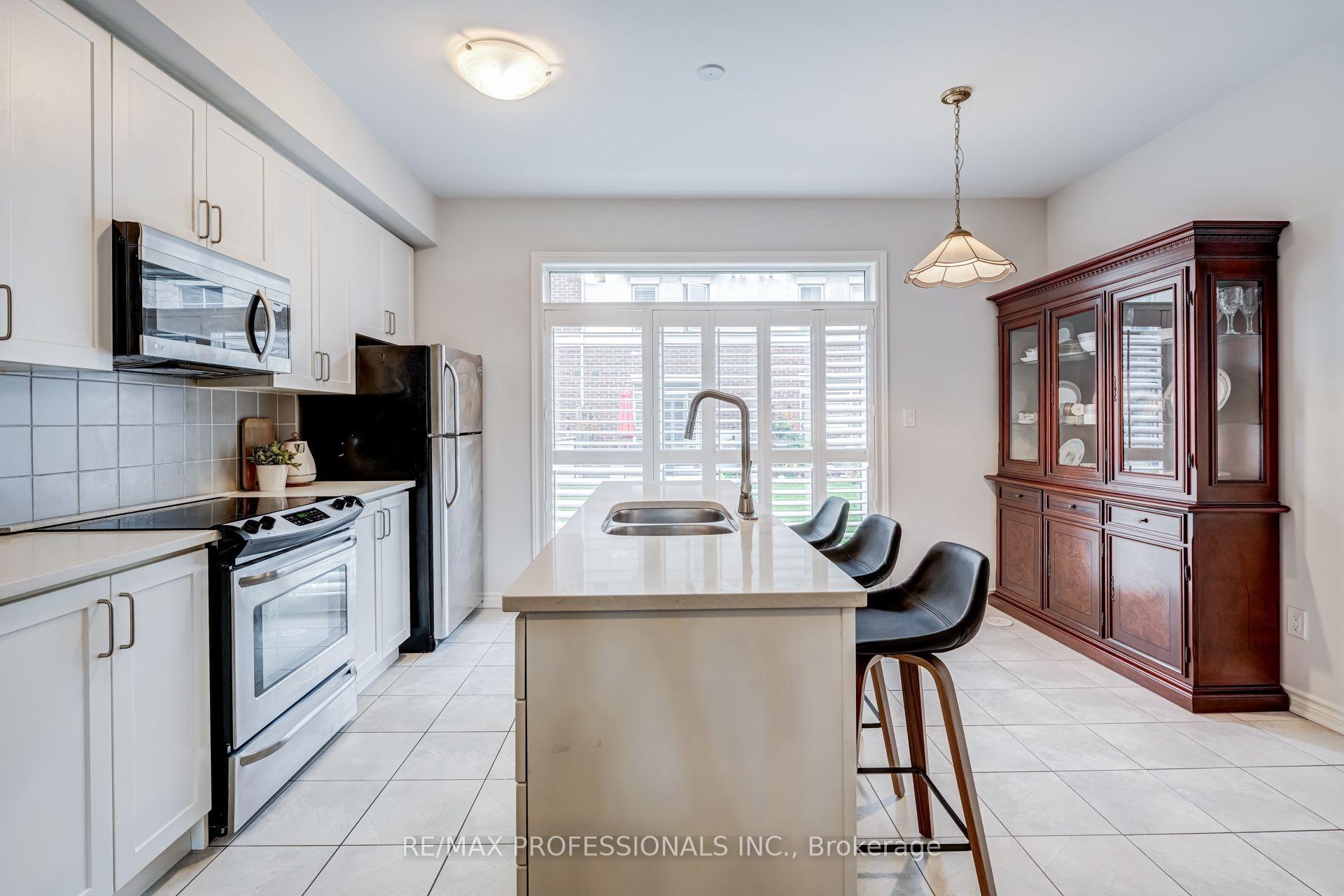 Photo 17 of Unit 63, 636 Evans Avenue, Etobicoke, Alderwood — HOMEH