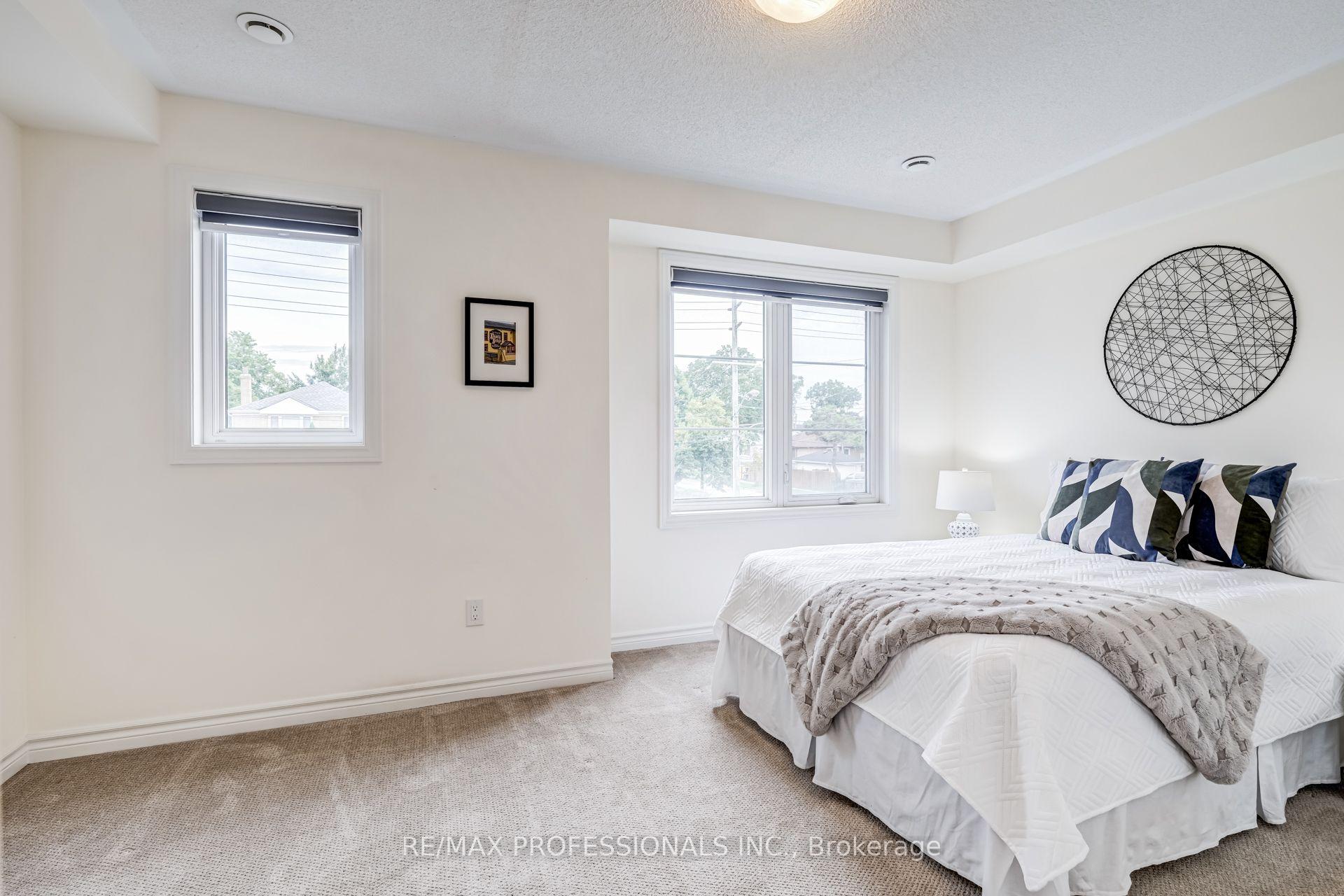 Photo 23 of Unit 63, 636 Evans Avenue, Etobicoke, Alderwood — HOMEH