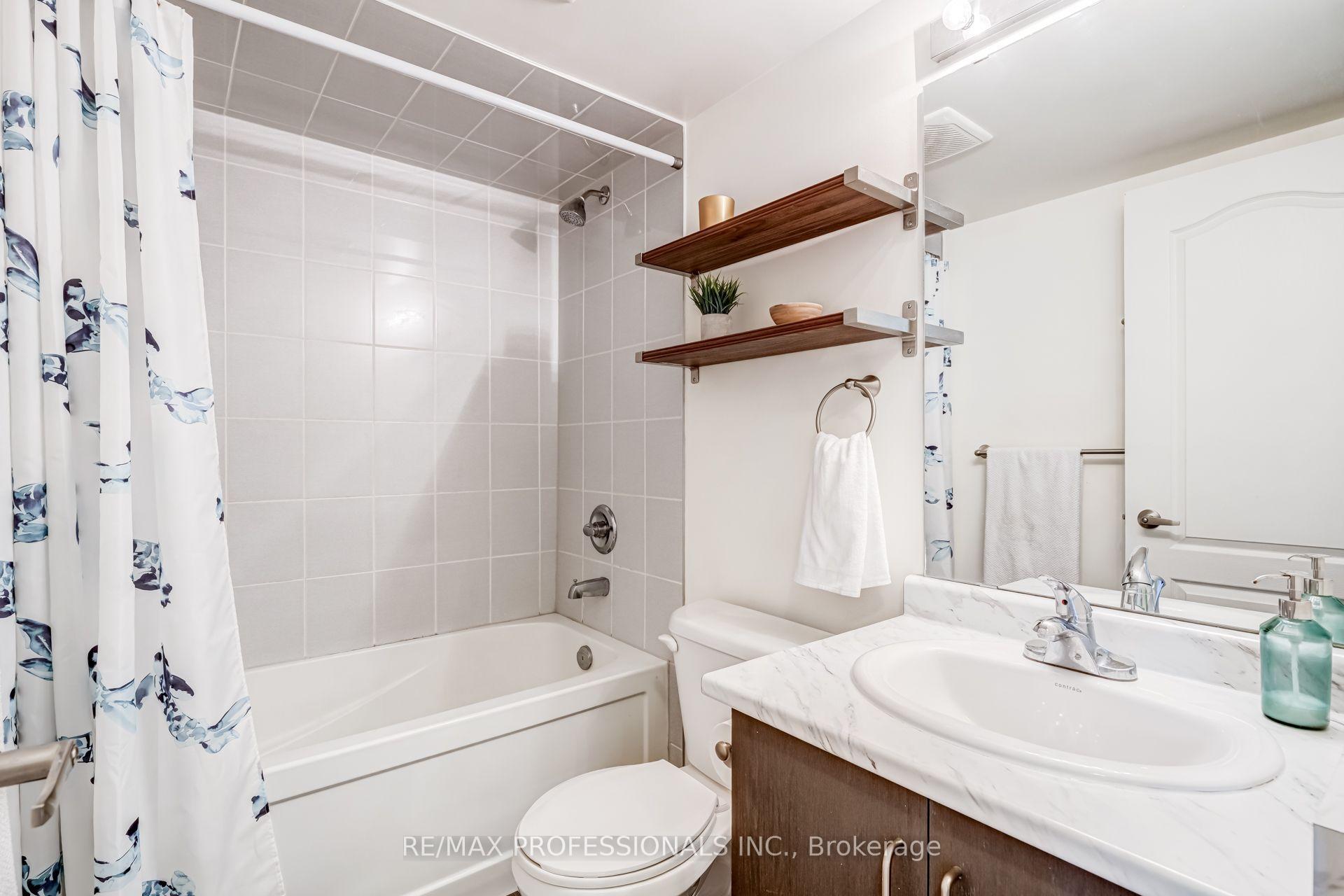 Photo 26 of Unit 63, 636 Evans Avenue, Etobicoke, Alderwood — HOMEH
