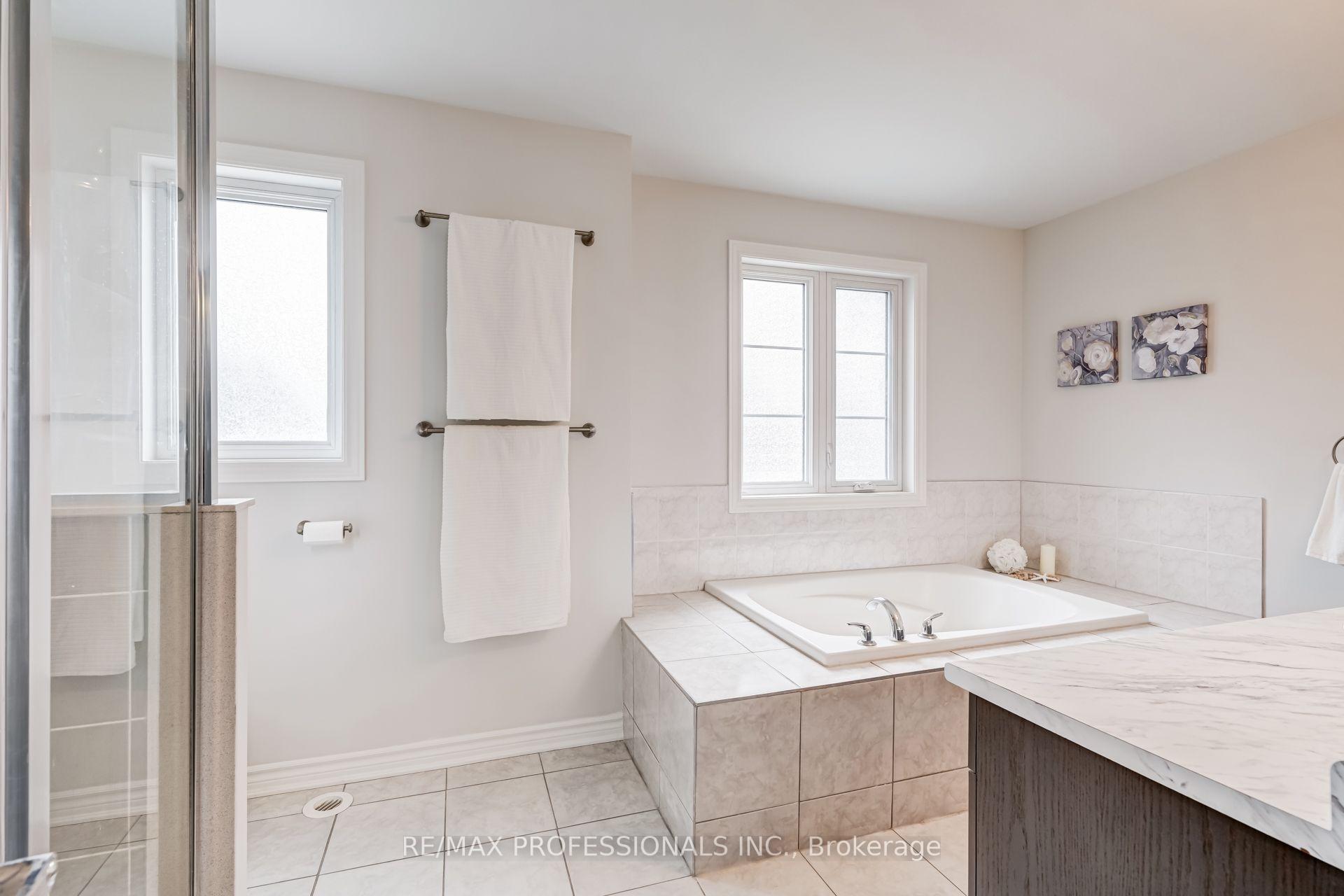 Photo 33 of Unit 63, 636 Evans Avenue, Etobicoke, Alderwood — HOMEH