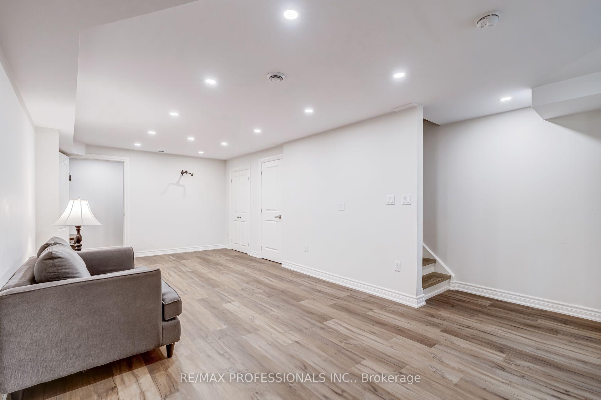 Photo 41 of Unit 63, 636 Evans Avenue, Etobicoke, Alderwood — HOMEH