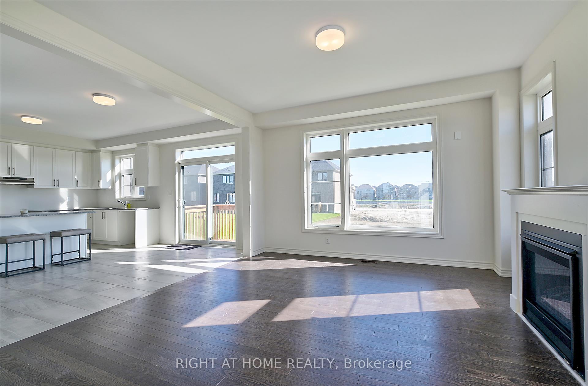 Photo 12 of 56 Sparrow Way, Adjala-Tosorontio, Colgan — HOMEH