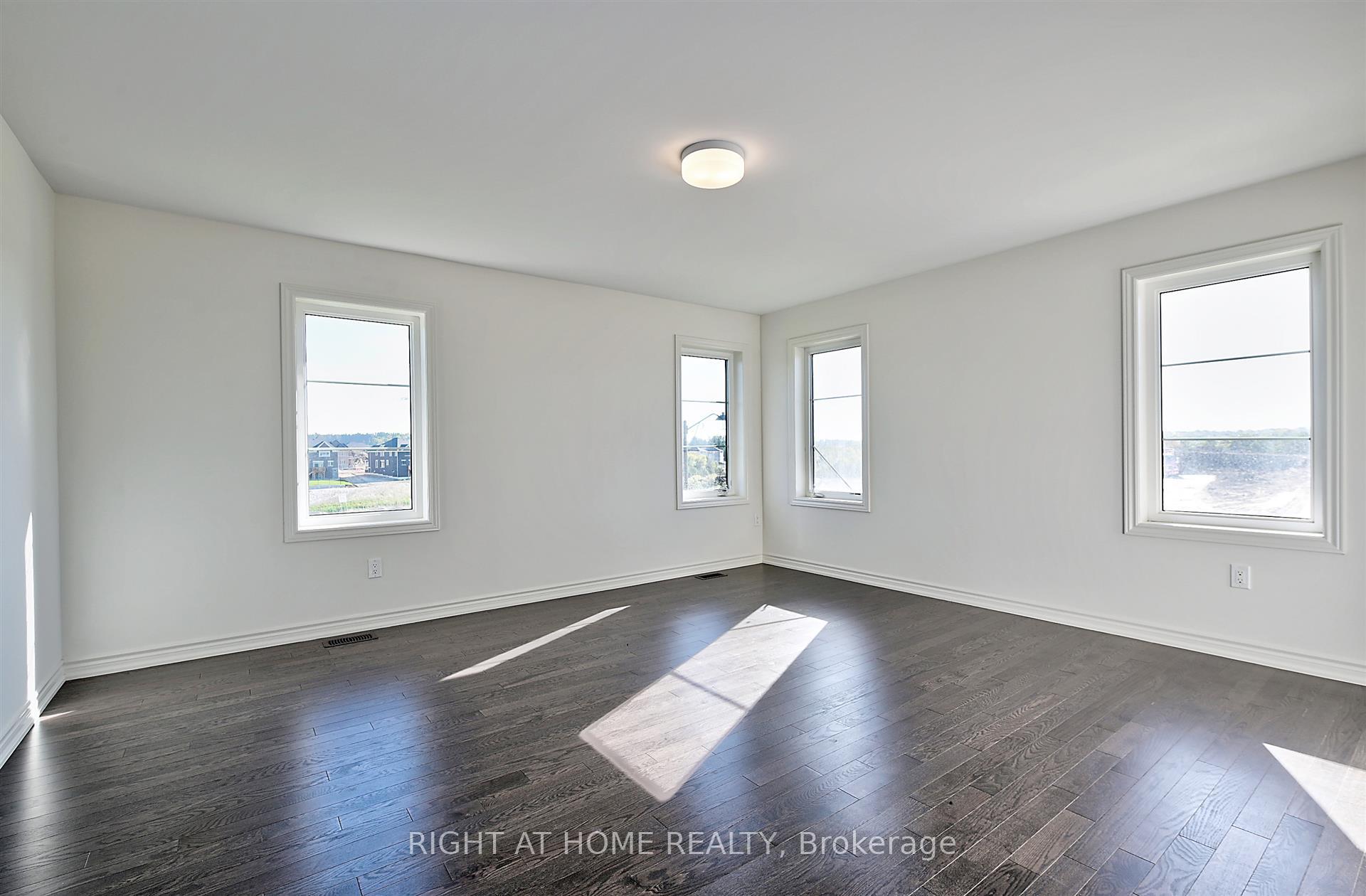 Photo 21 of 56 Sparrow Way, Adjala-Tosorontio, Colgan — HOMEH