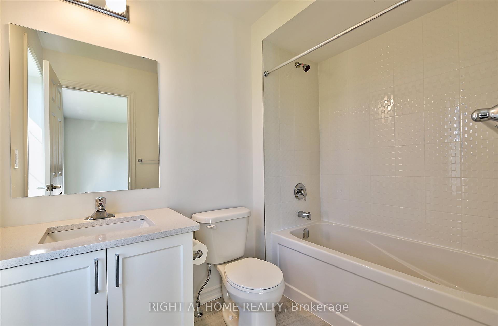 Photo 29 of 56 Sparrow Way, Adjala-Tosorontio, Colgan — HOMEH