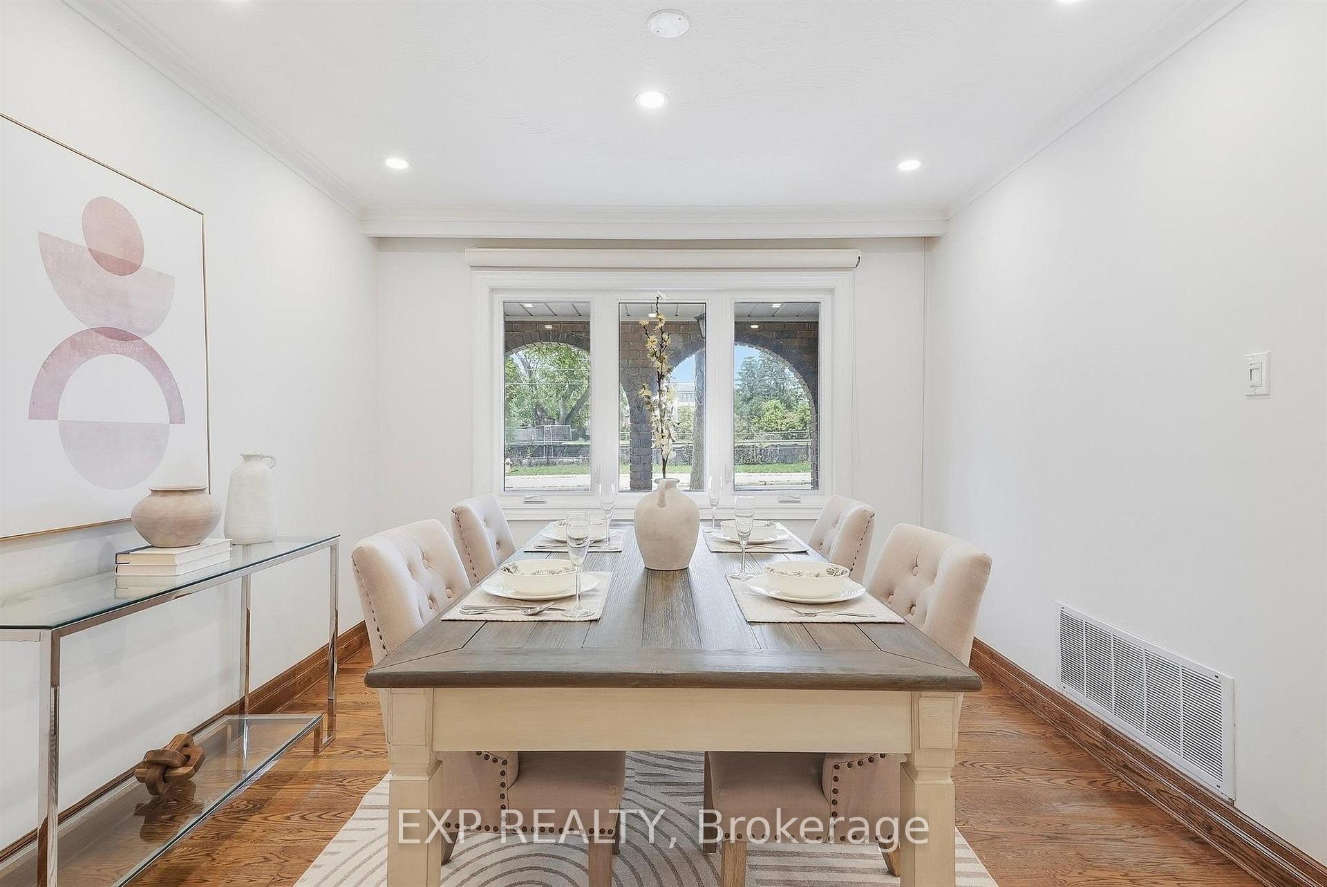 Photo 11 of 21 Wallasey Avenue, North York, Humberlea-Pelmo Park — HOMEH