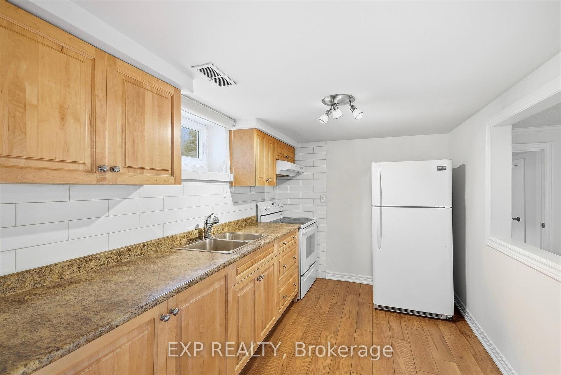 Photo 32 of 21 Wallasey Avenue, North York, Humberlea-Pelmo Park — HOMEH